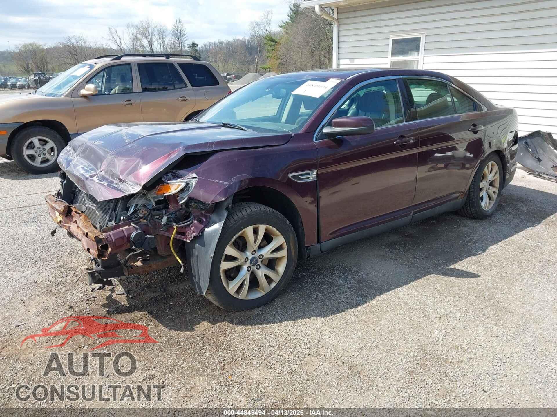 FORD TAURUS 2011 - 1FAHP2EW8BG159341