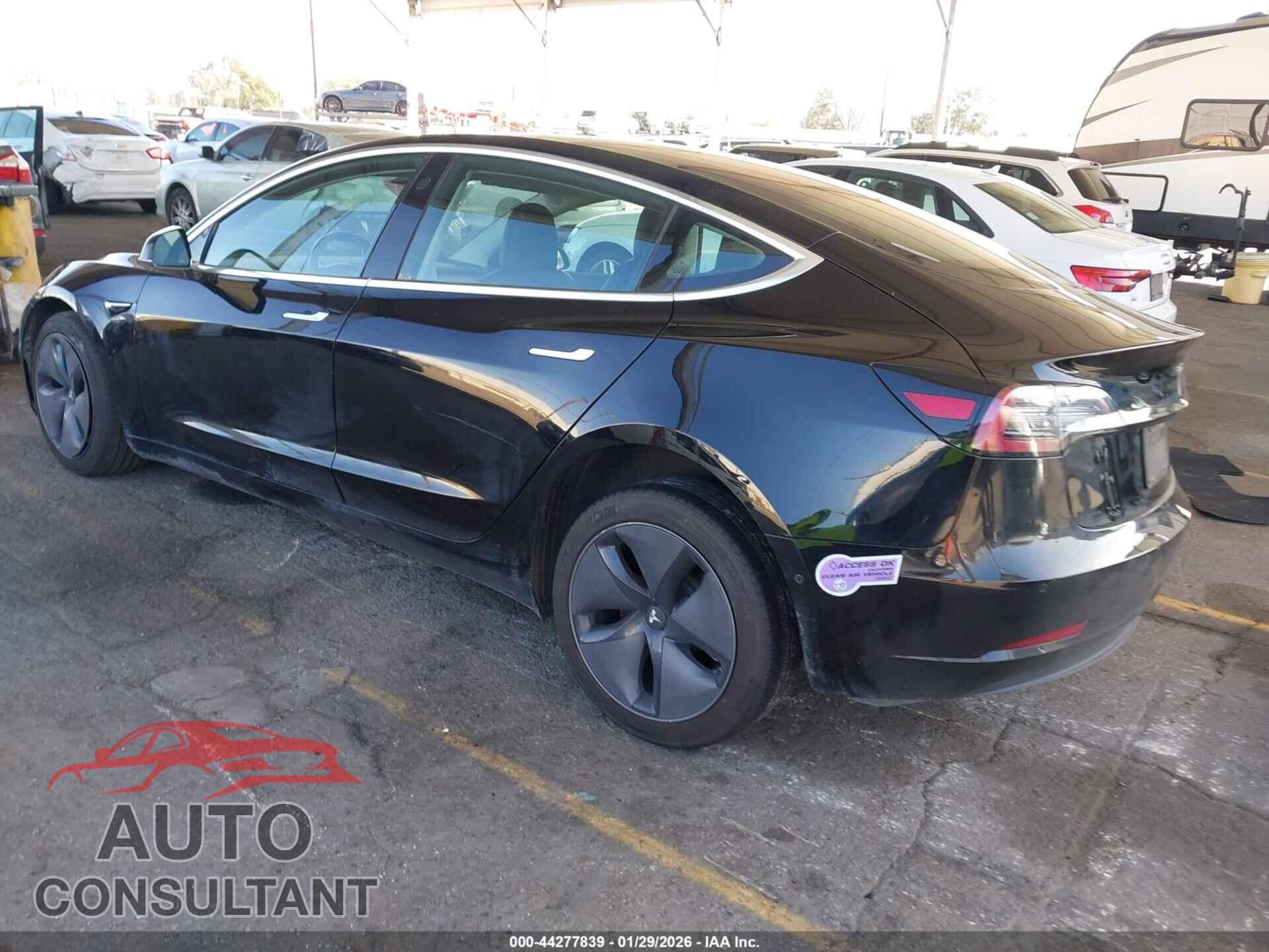 TESLA MODEL 3 2019 - 5YJ3E1EA5KF326578