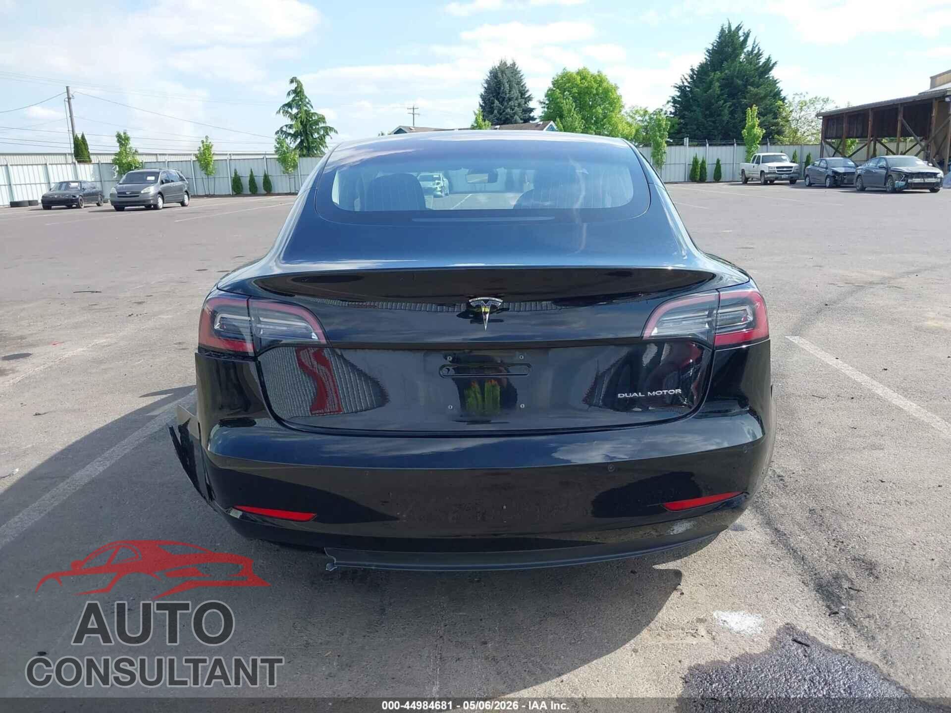 TESLA MODEL 3 2018 - 5YJ3E1EB4JF144264