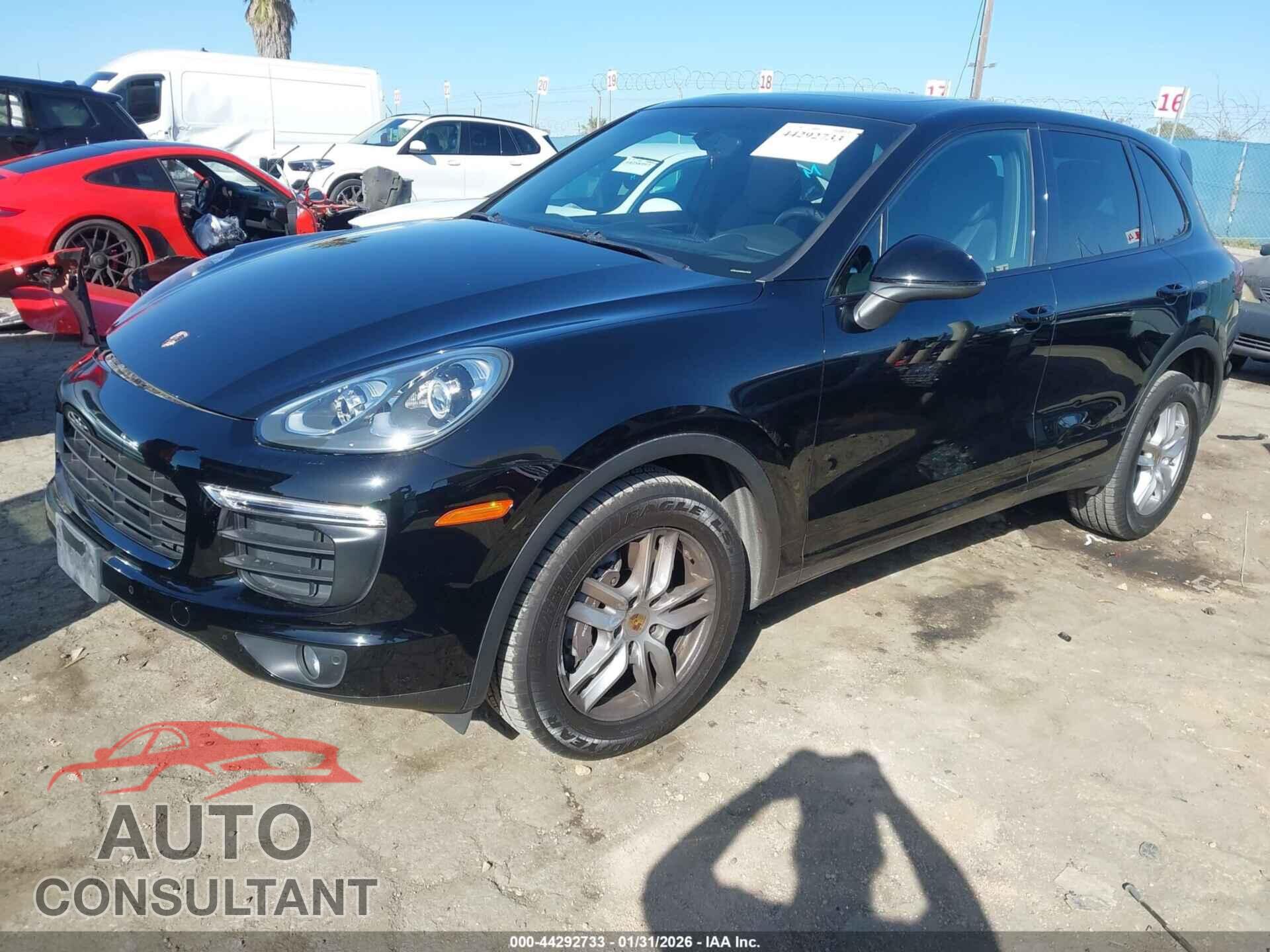 PORSCHE CAYENNE 2016 - WP1AA2A28GKA11046