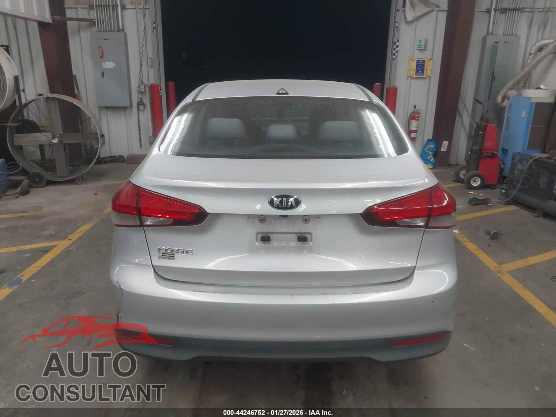 KIA FORTE 2017 - 3KPFL4A76HE007543