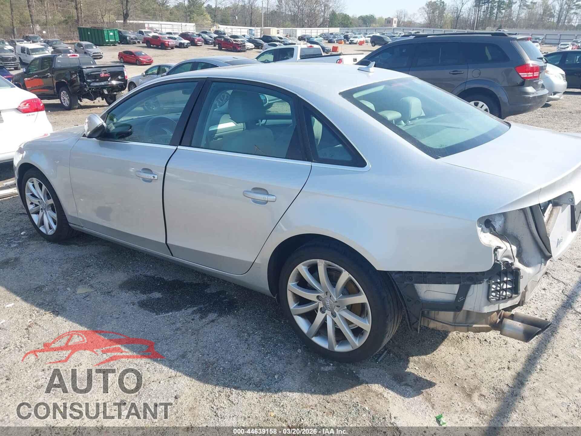 AUDI A4 2013 - WAUEFAFL7DA162748