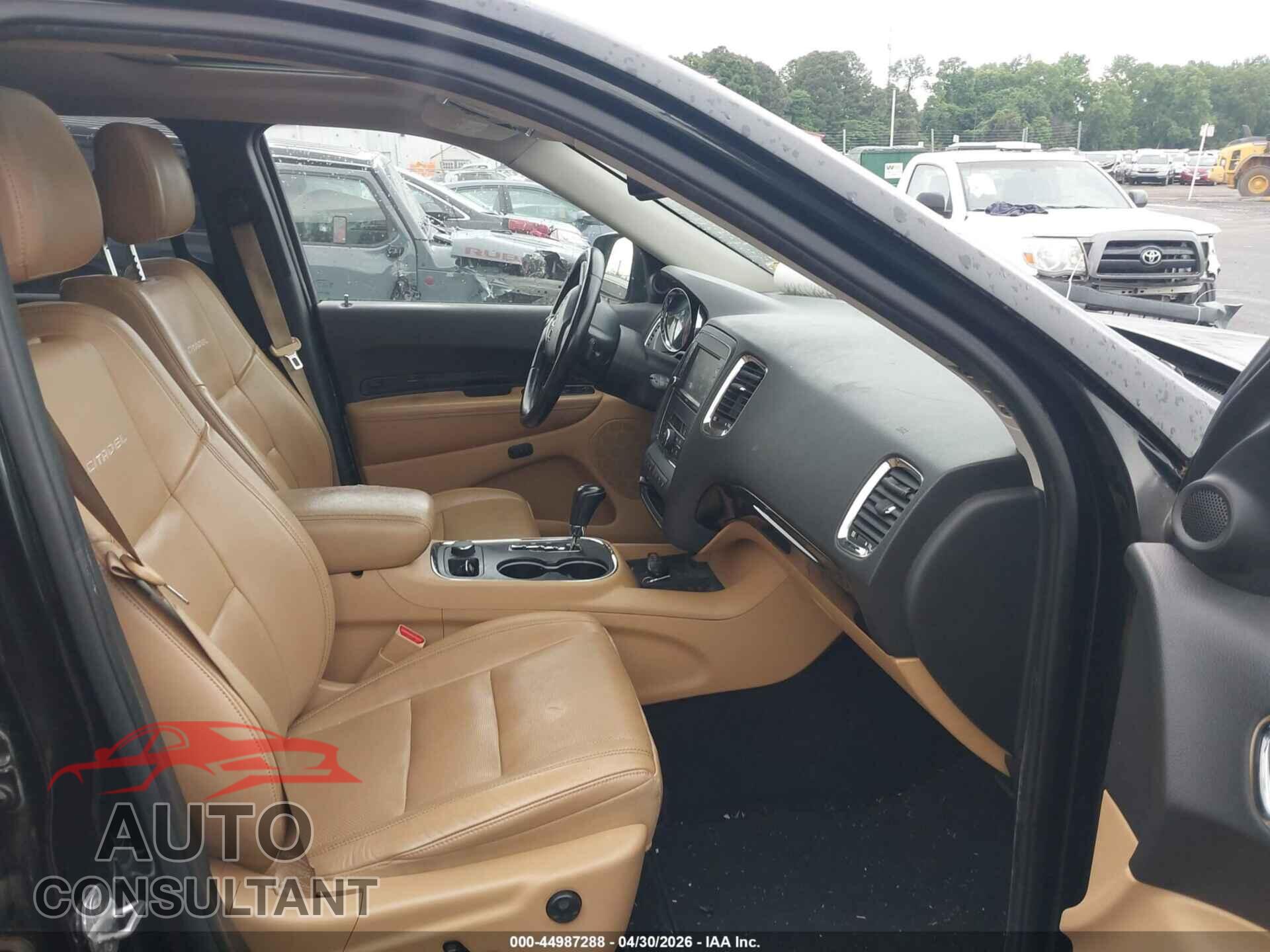 DODGE DURANGO 2012 - 1C4SDJET5CC205127