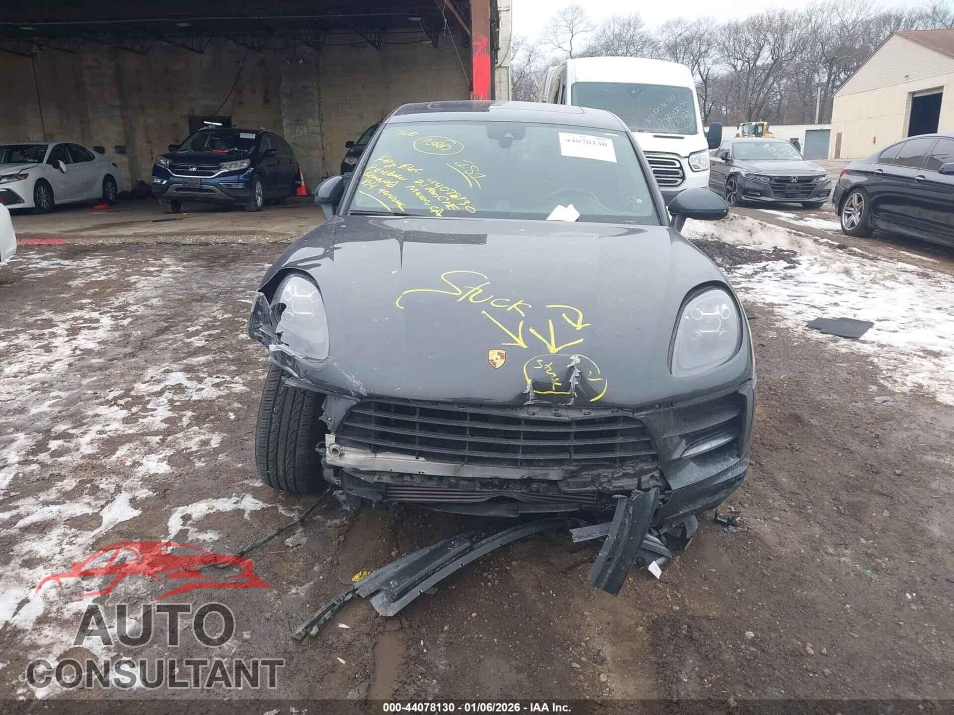 PORSCHE MACAN 2021 - WP1AA2A56MLB08584