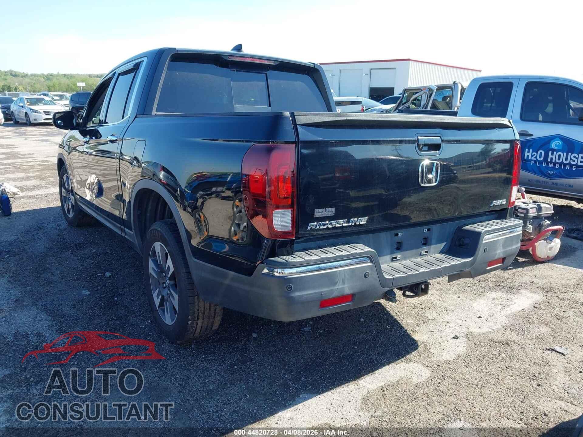 HONDA RIDGELINE 2017 - 5FPYK3F7XHB031926