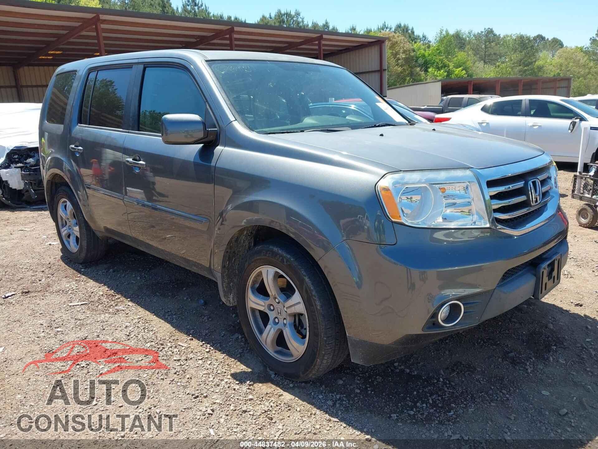 HONDA PILOT 2013 - 5FNYF3H49DB024959