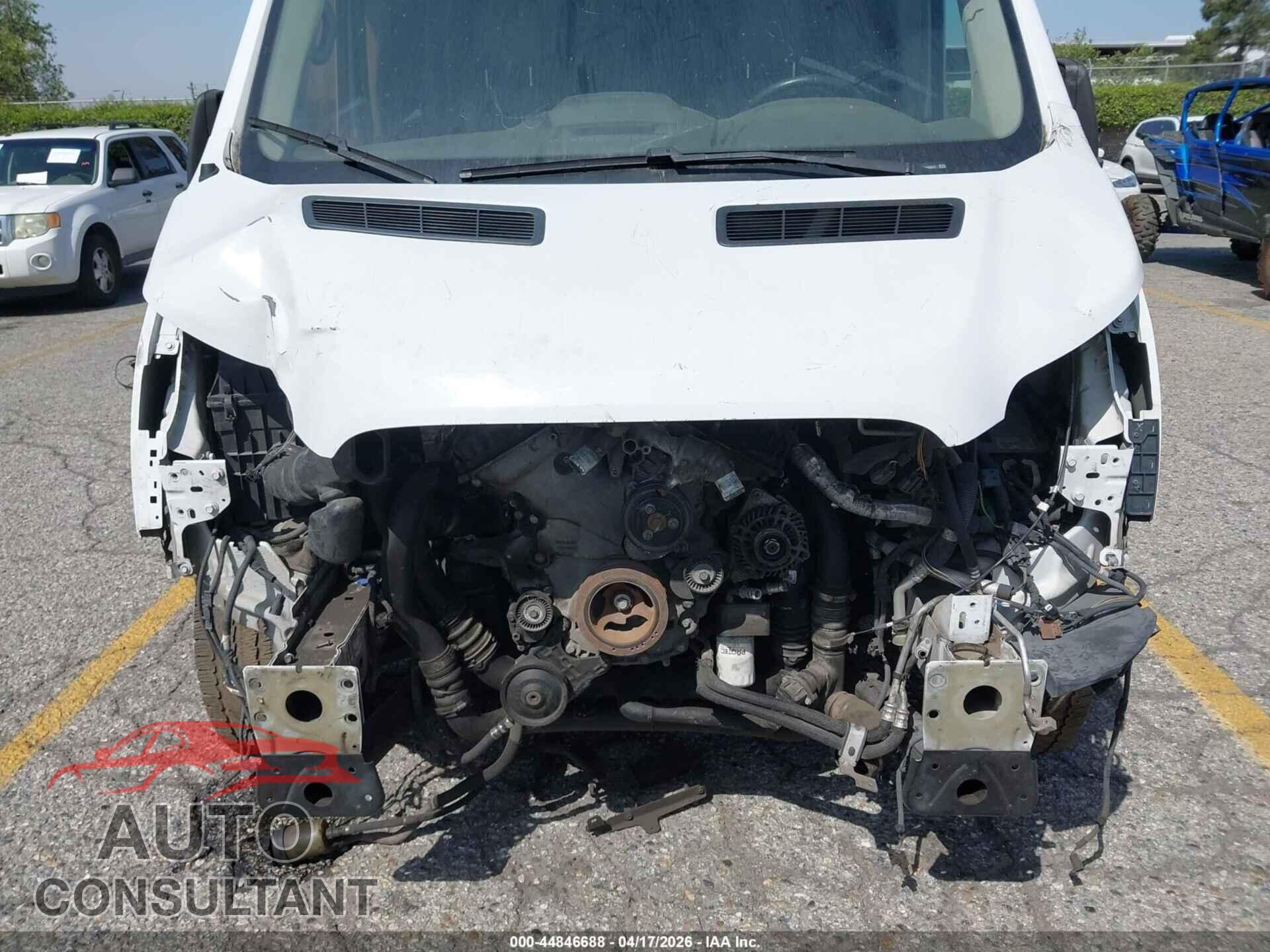 FORD TRANSIT-250 2015 - 1FTNR2CG8FKA02012