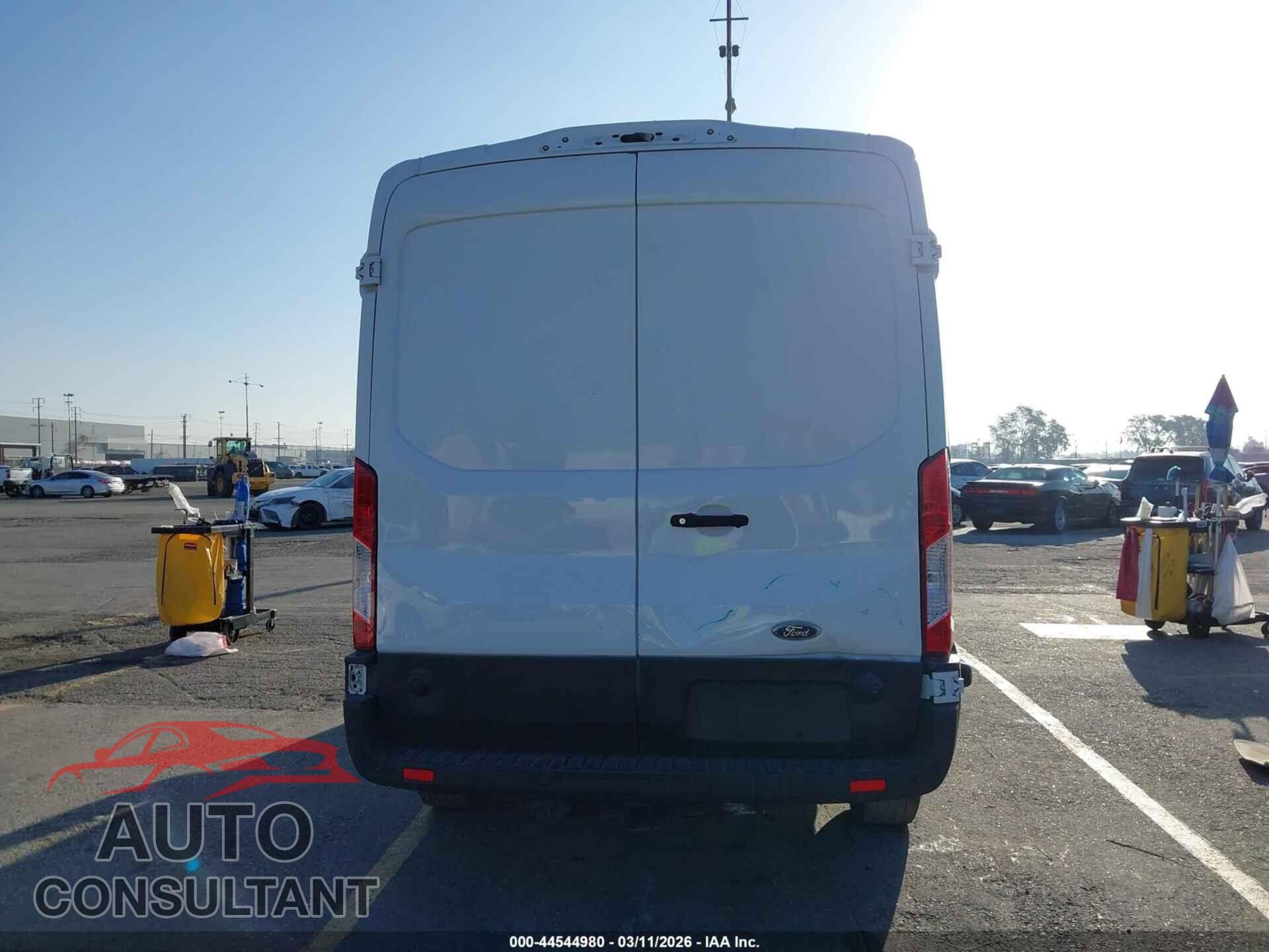 FORD TRANSIT-250 2019 - 1FTYR2CM5KKB19415