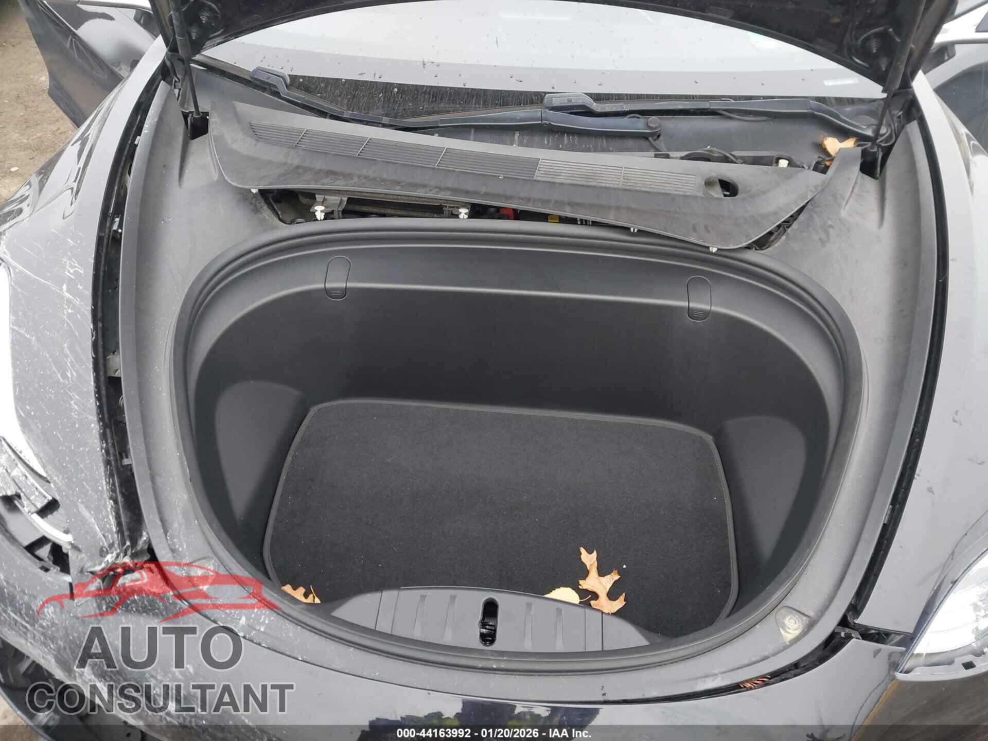 TESLA MODEL 3 2018 - 5YJ3E1EB4JF070814