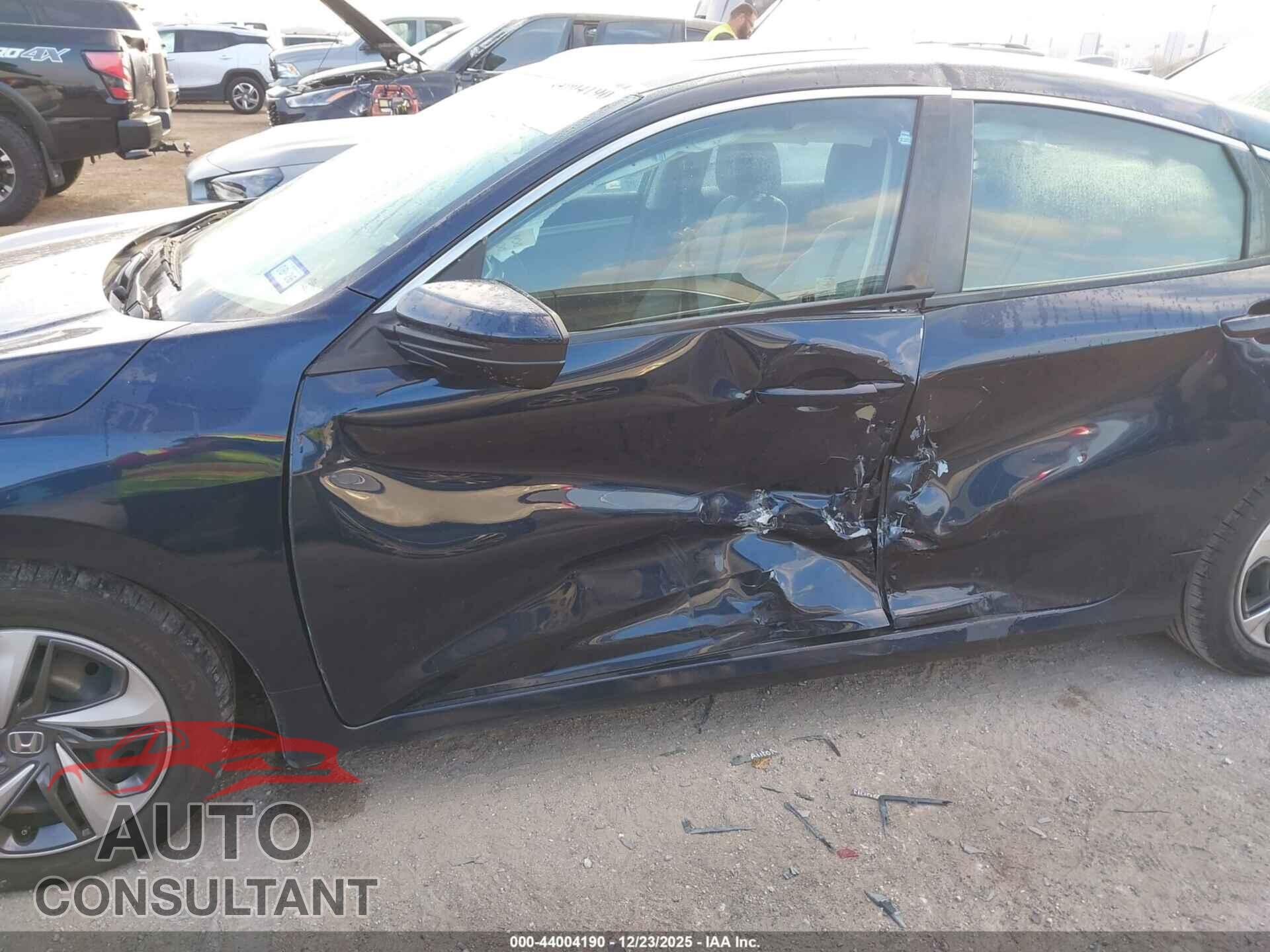 HONDA CIVIC 2017 - 19XFC2F85HE078660