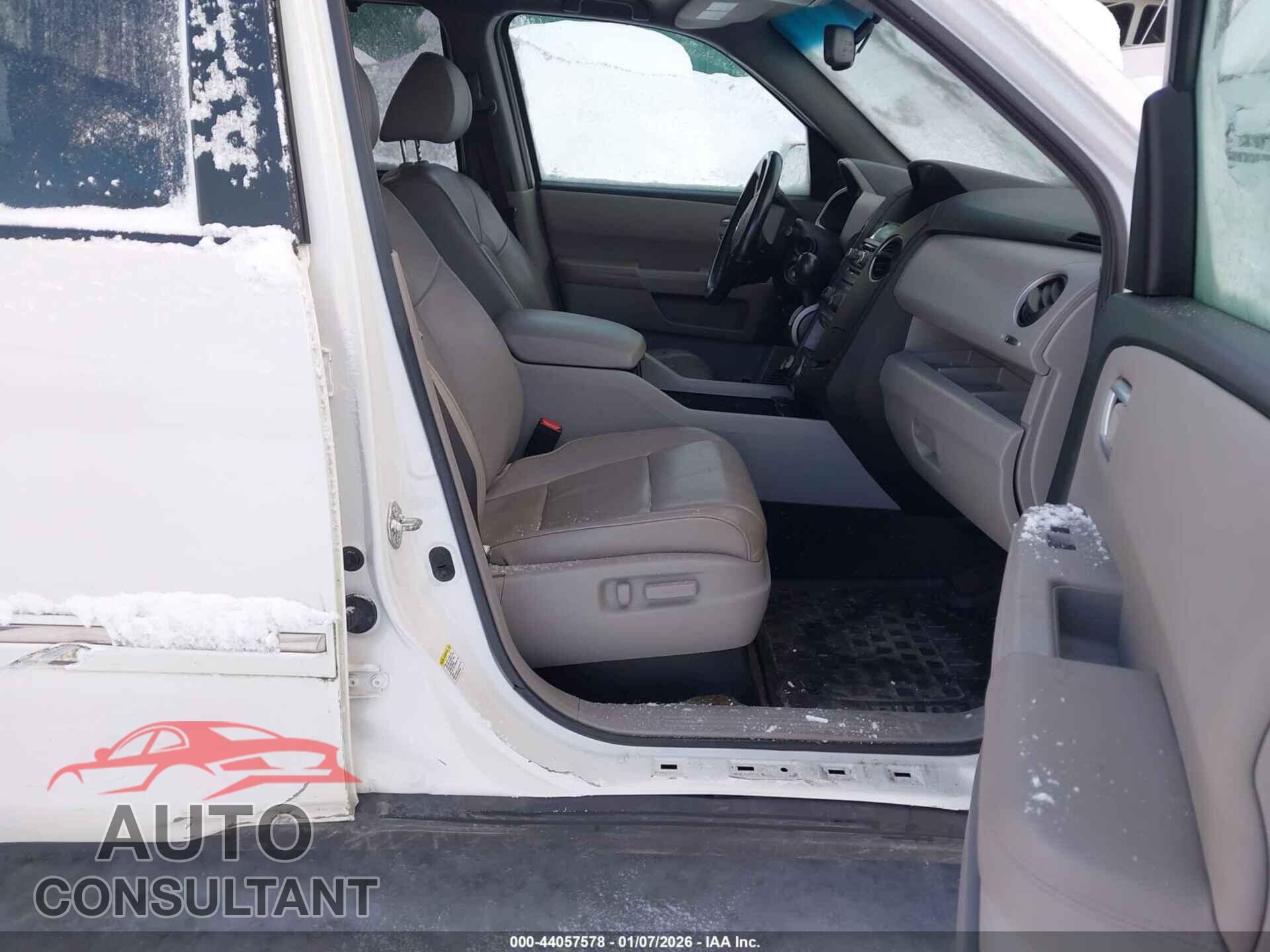 HONDA PILOT 2013 - 5FNYF4H99DB083799