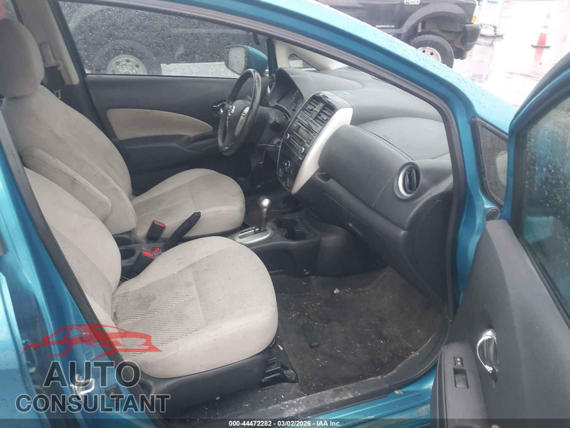 NISSAN VERSA NOTE 2015 - 3N1CE2CP2FL449990