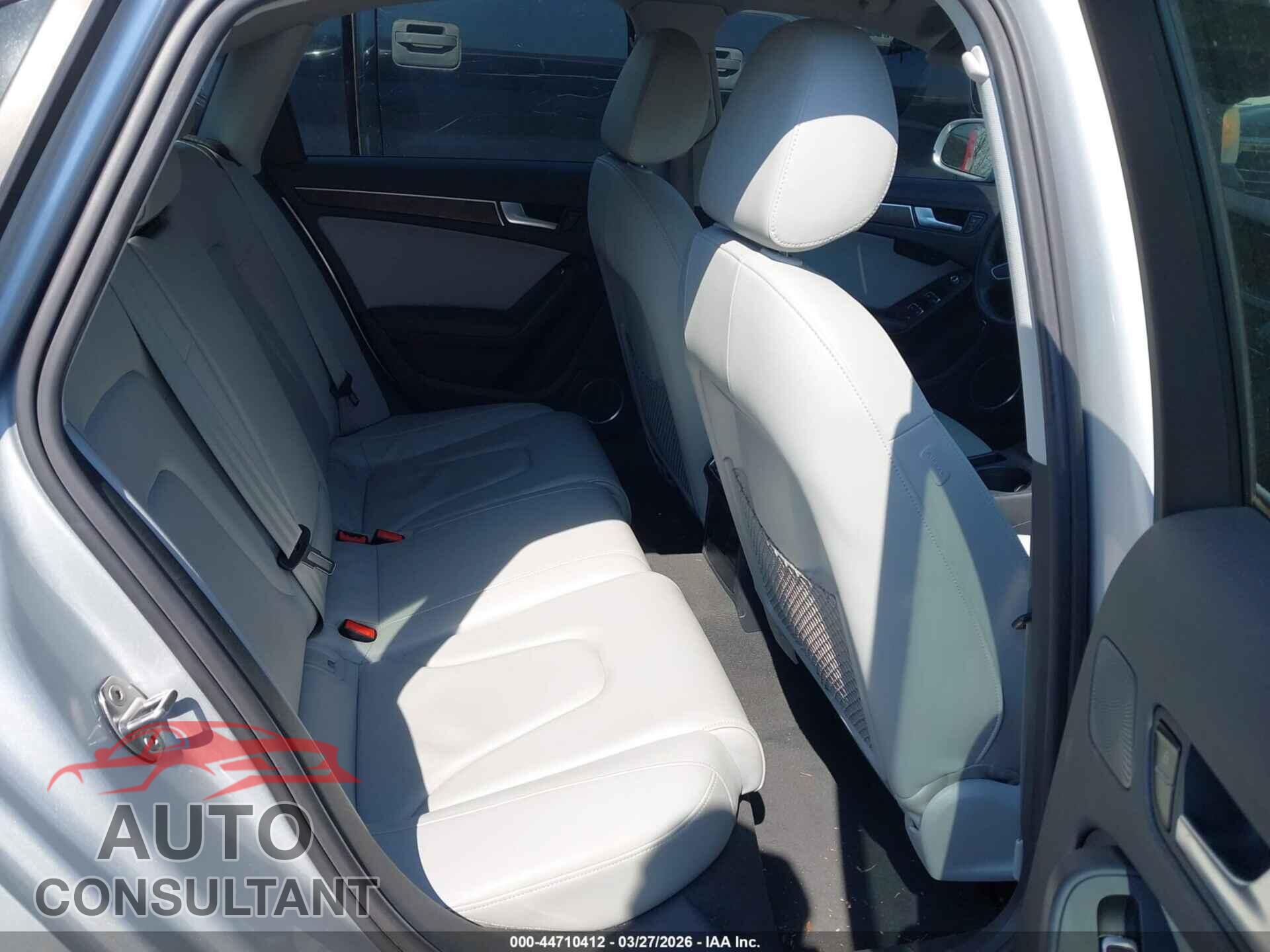 AUDI A4 2013 - WAUFFAFL6DA098917