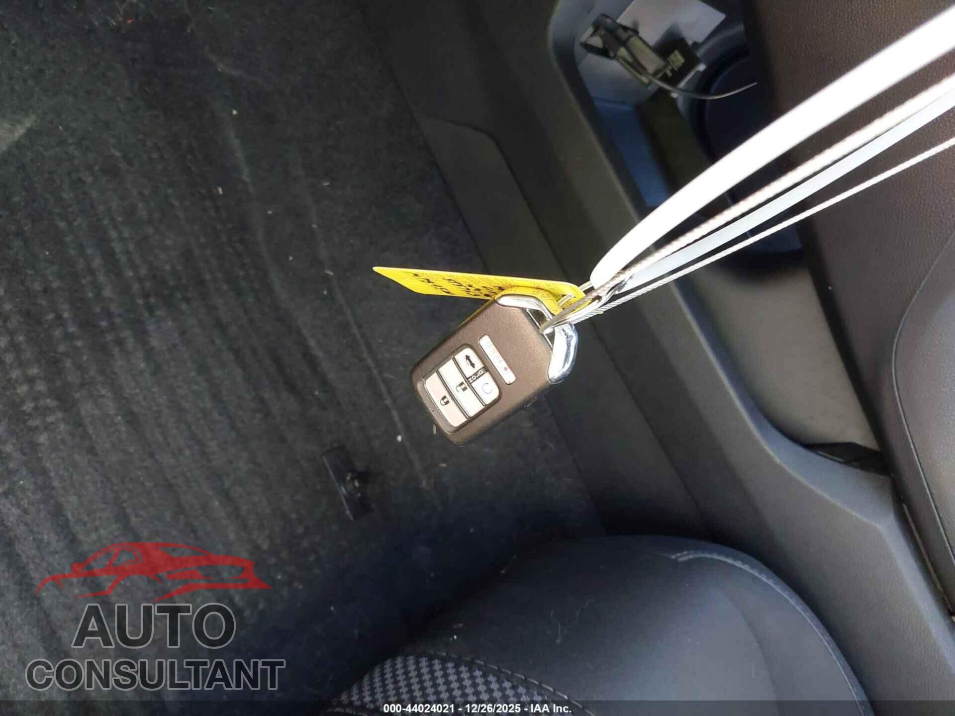 HONDA CIVIC 2019 - 2HGFC2F81KH585763