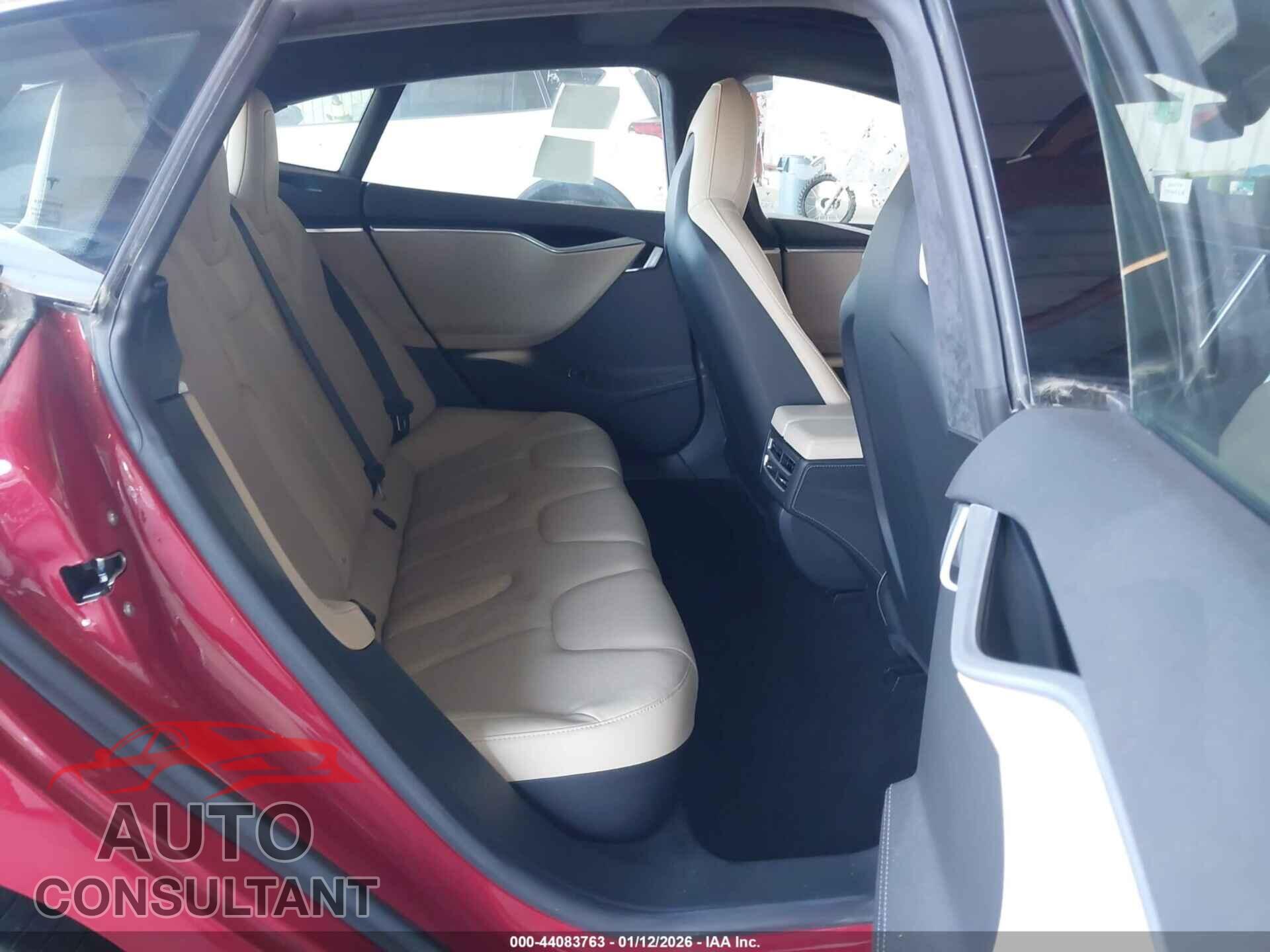 TESLA MODEL S 2015 - 5YJSA1H45FF088508