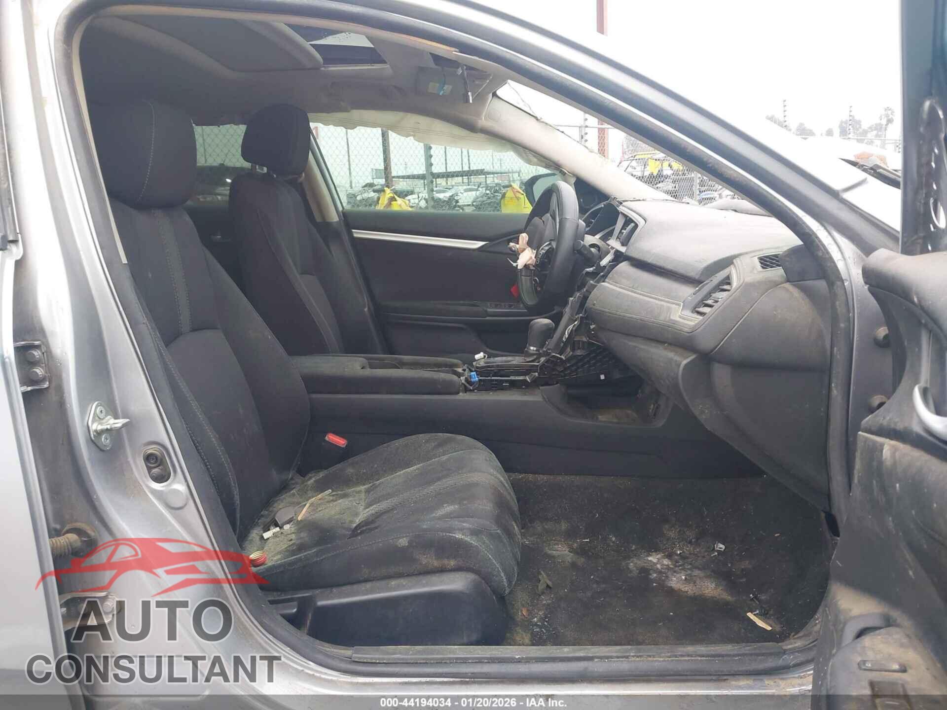 HONDA CIVIC 2017 - 19XFC2F76HE215984