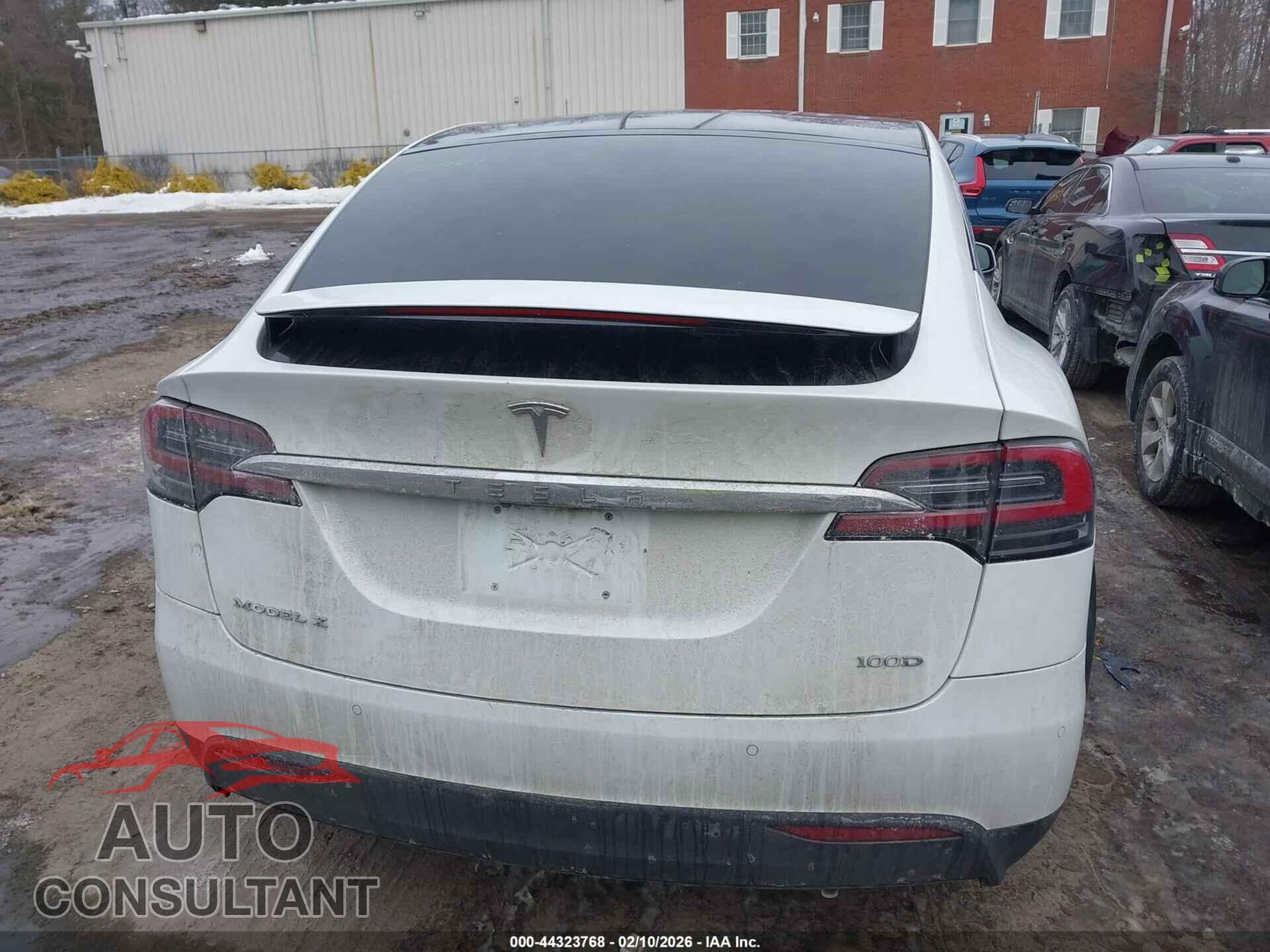 TESLA MODEL X 2017 - 5YJXCBE21HF057705