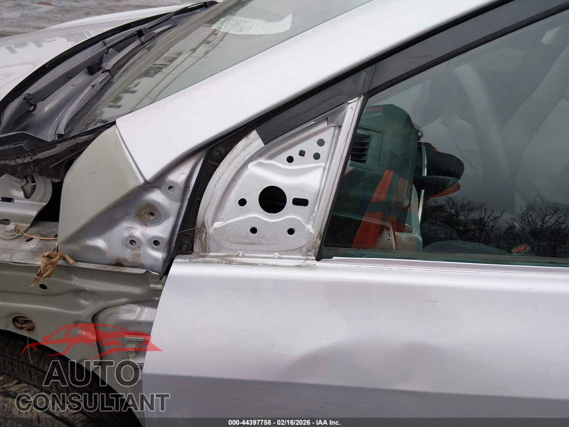 TOYOTA COROLLA 2015 - 2T1BURHE6FC336509