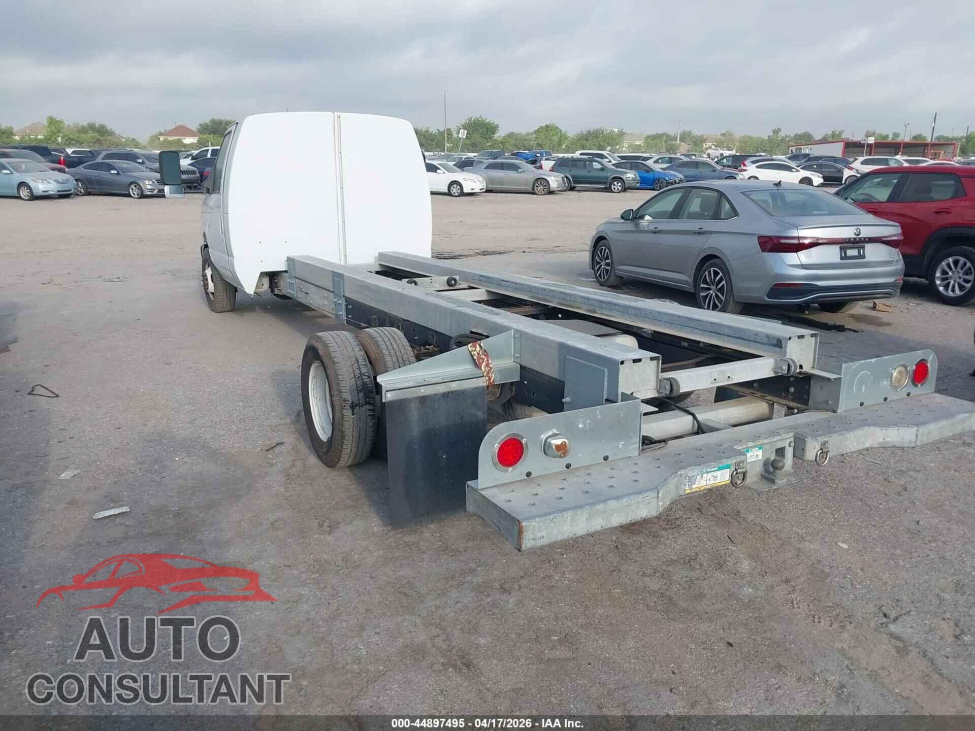 FORD E-450 CUTAWAY 2011 - 1FDXE4FS3BDB27199