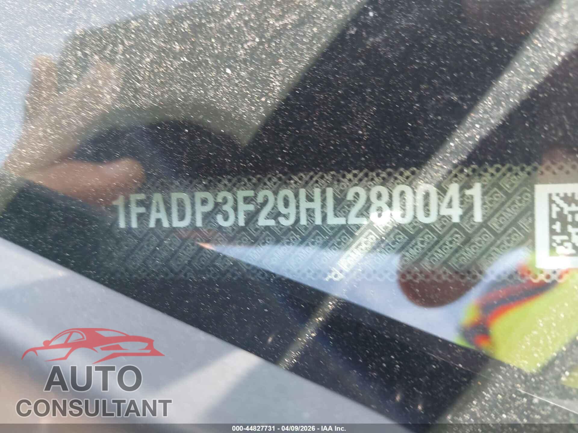 FORD FOCUS 2017 - 1FADP3F29HL280041