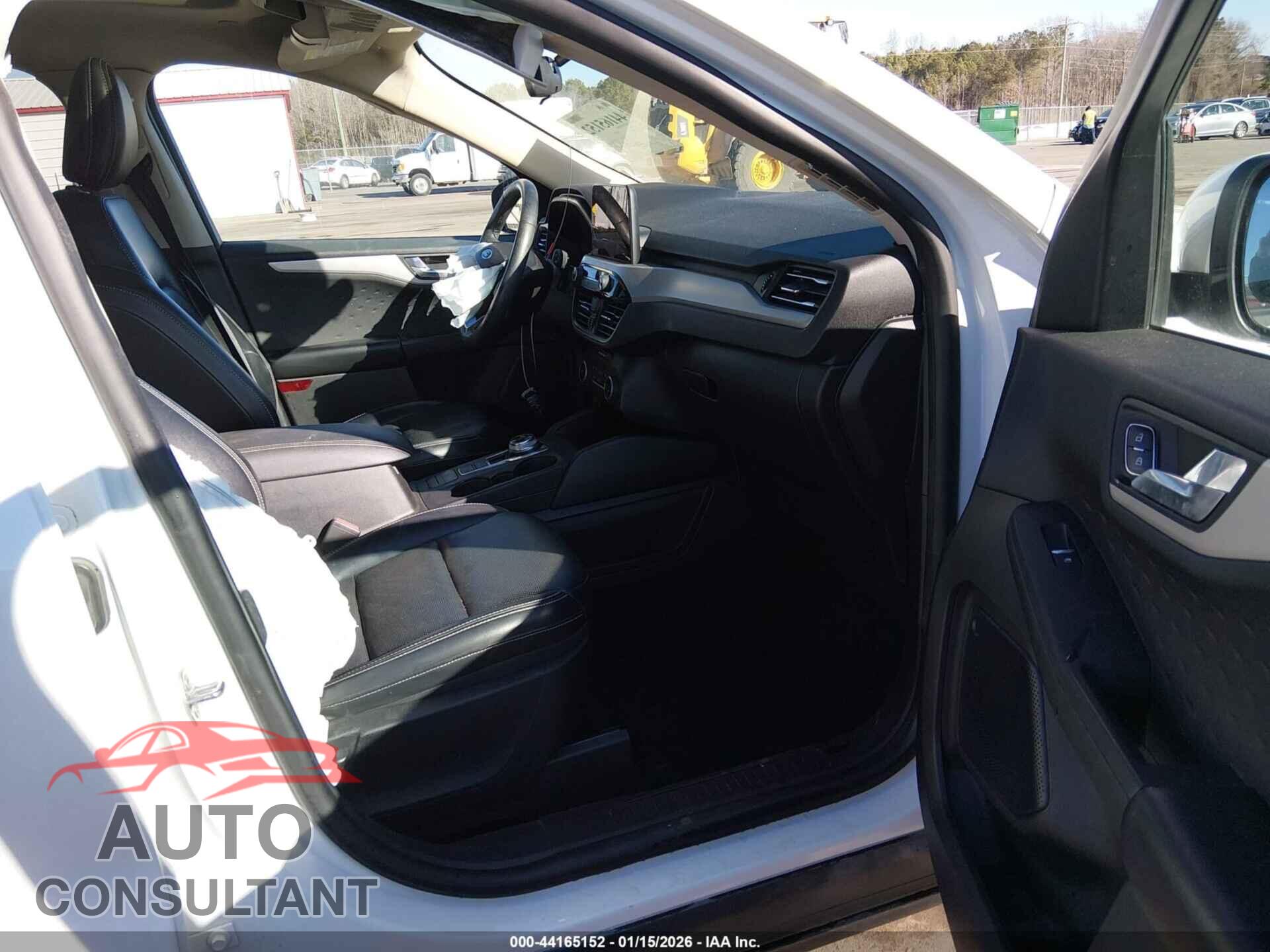FORD ESCAPE 2020 - 1FMCU9H64LUA56806