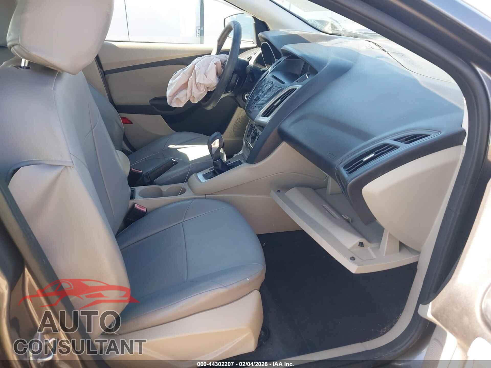 FORD FOCUS 2013 - 1FADP3F25DL129577