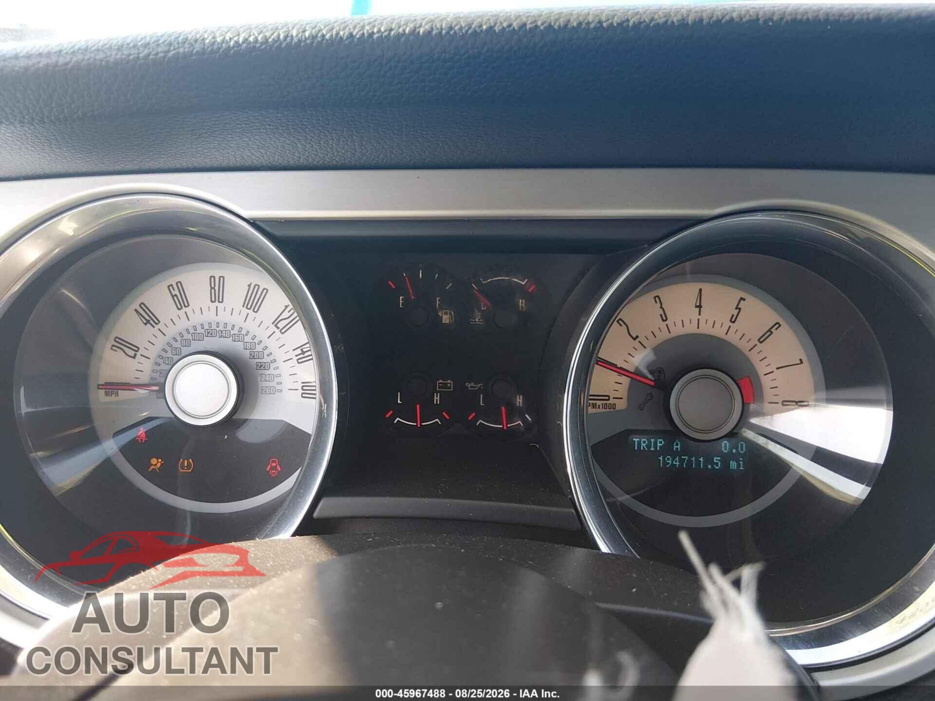 FORD MUSTANG 2011 - 1ZVBP8EM4B5144782