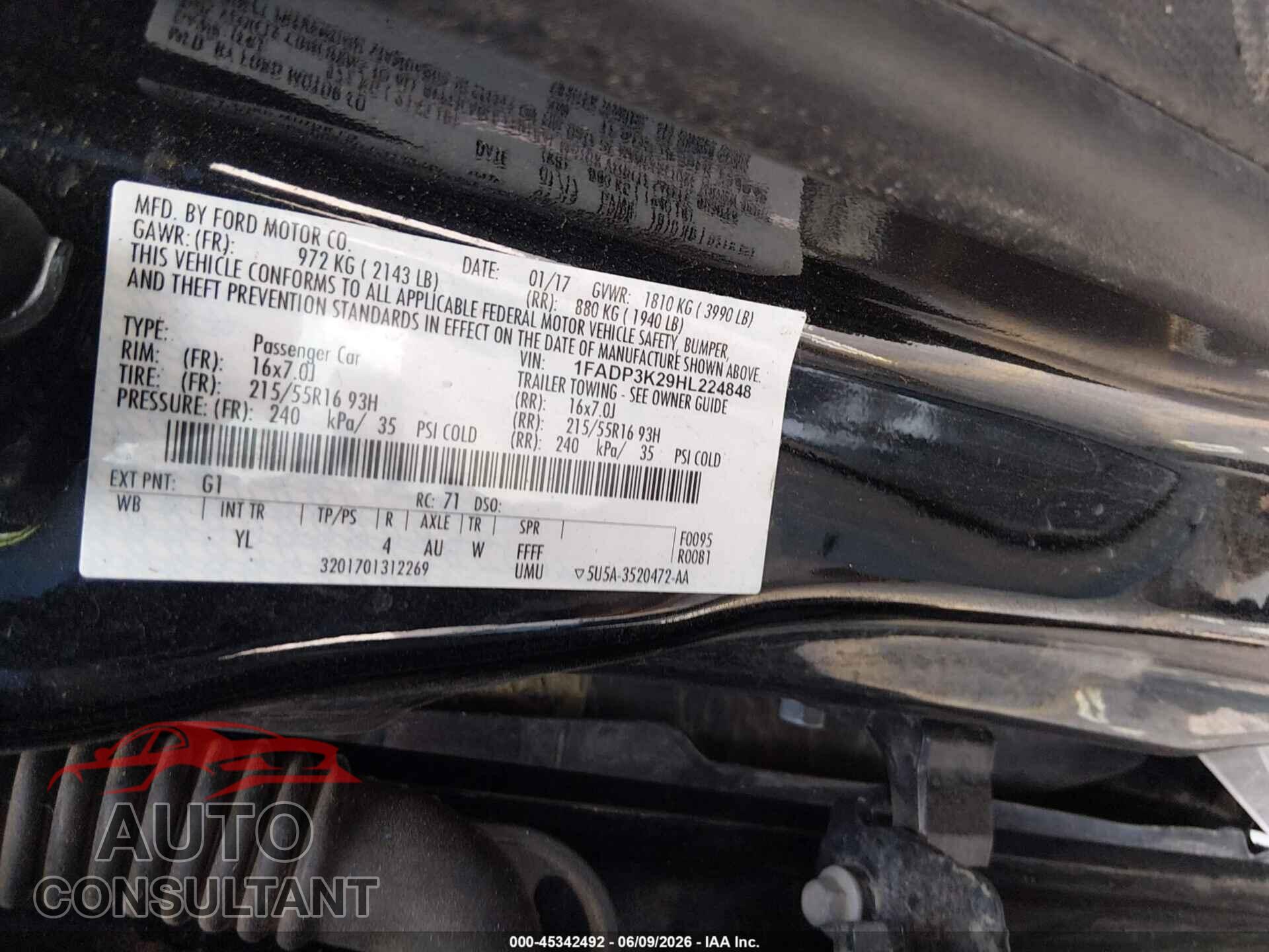 FORD FOCUS 2017 - 1FADP3K29HL224848