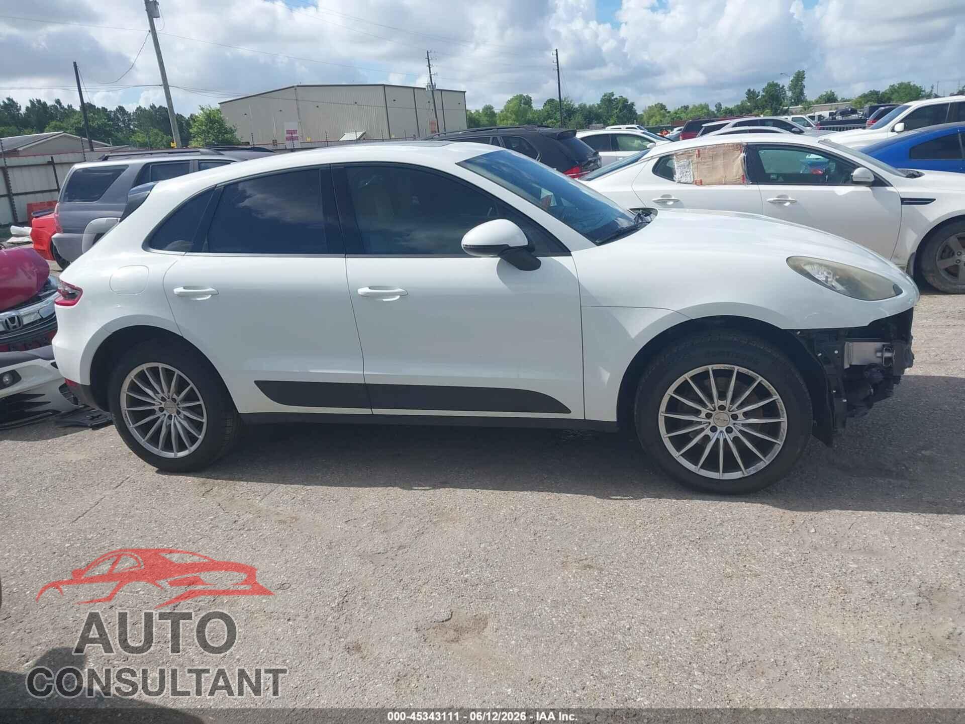 PORSCHE MACAN 2017 - WP1AA2A58HLB00573