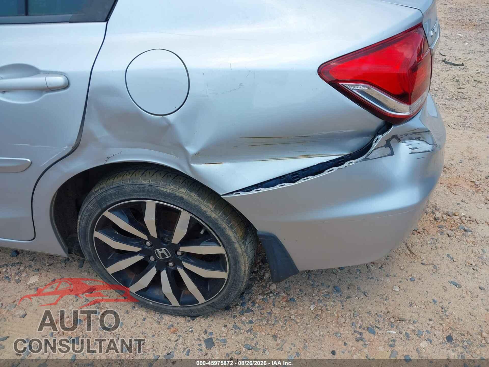 HONDA CIVIC 2015 - 2HGFB2F90FH522395