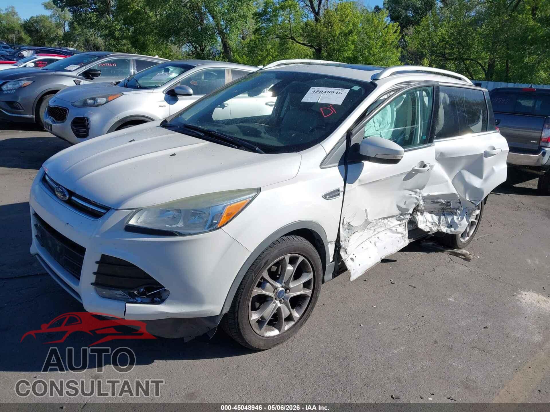 FORD ESCAPE 2014 - 1FMCU9J93EUA18782