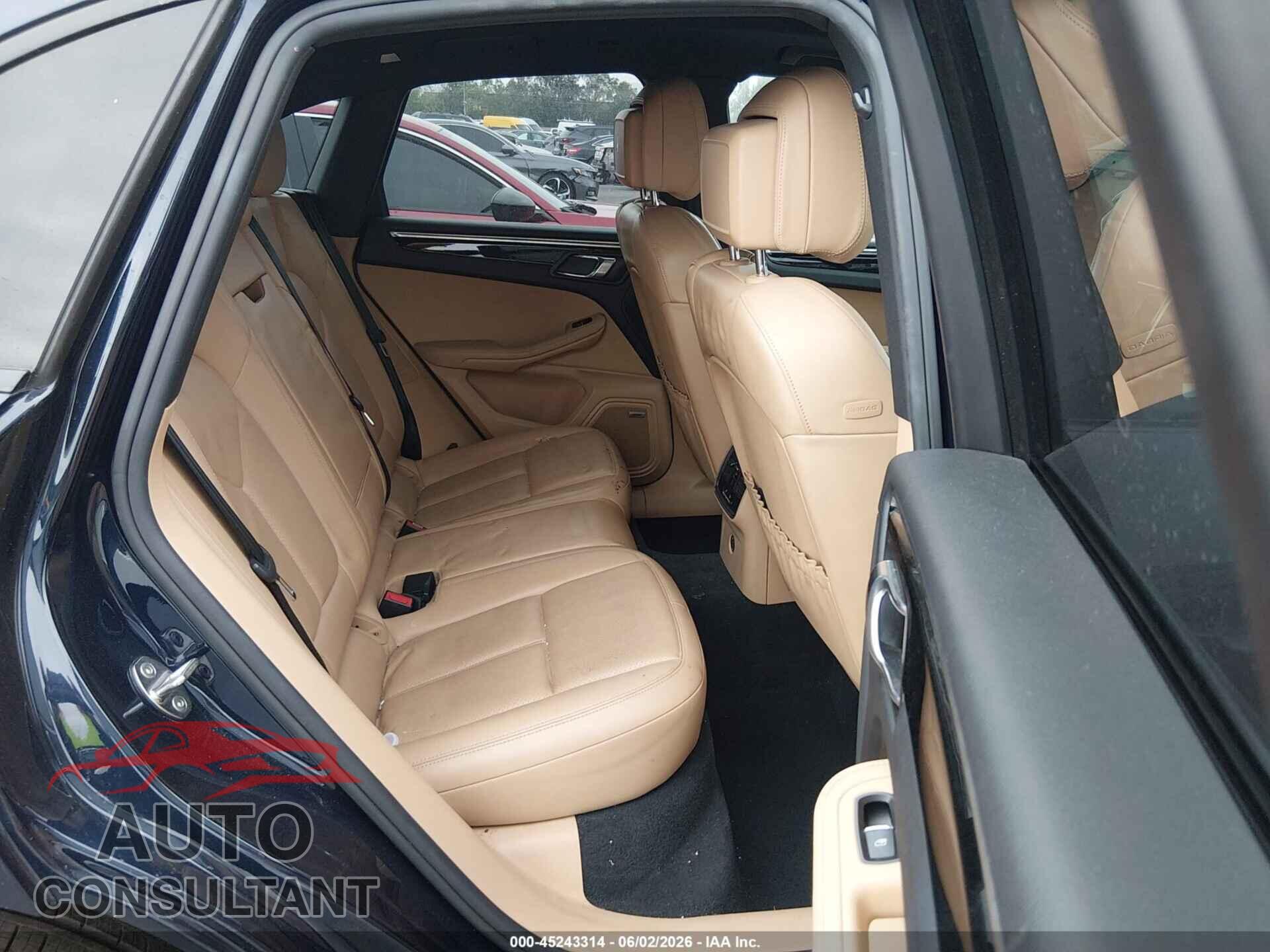 PORSCHE MACAN 2018 - WP1AA2A57JLB09027