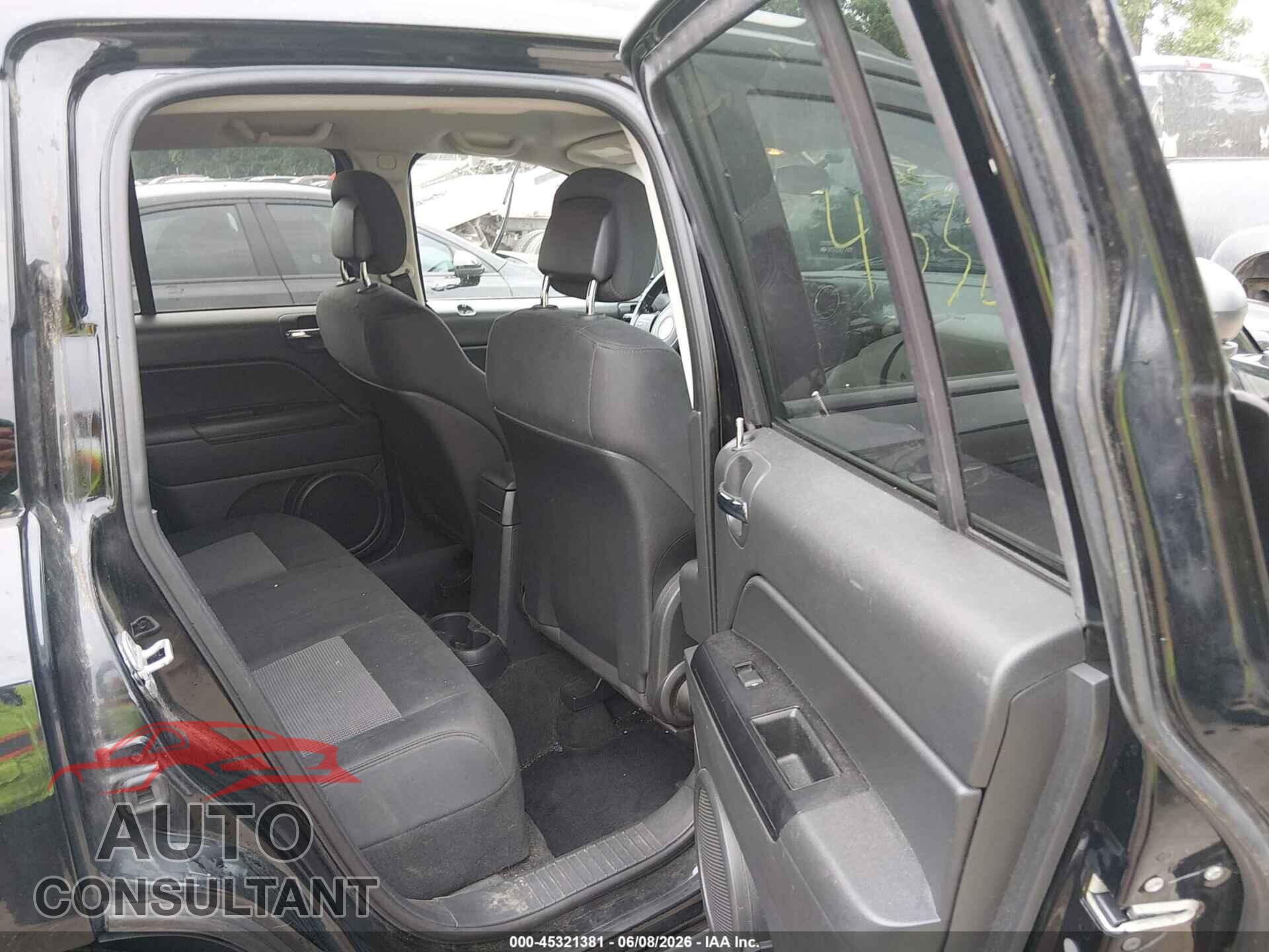 JEEP COMPASS 2013 - 1C4NJCEB3DD197145
