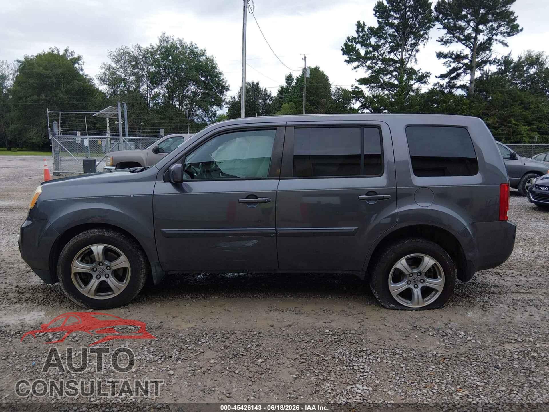 HONDA PILOT 2014 - 5FNYF3H40EB027931