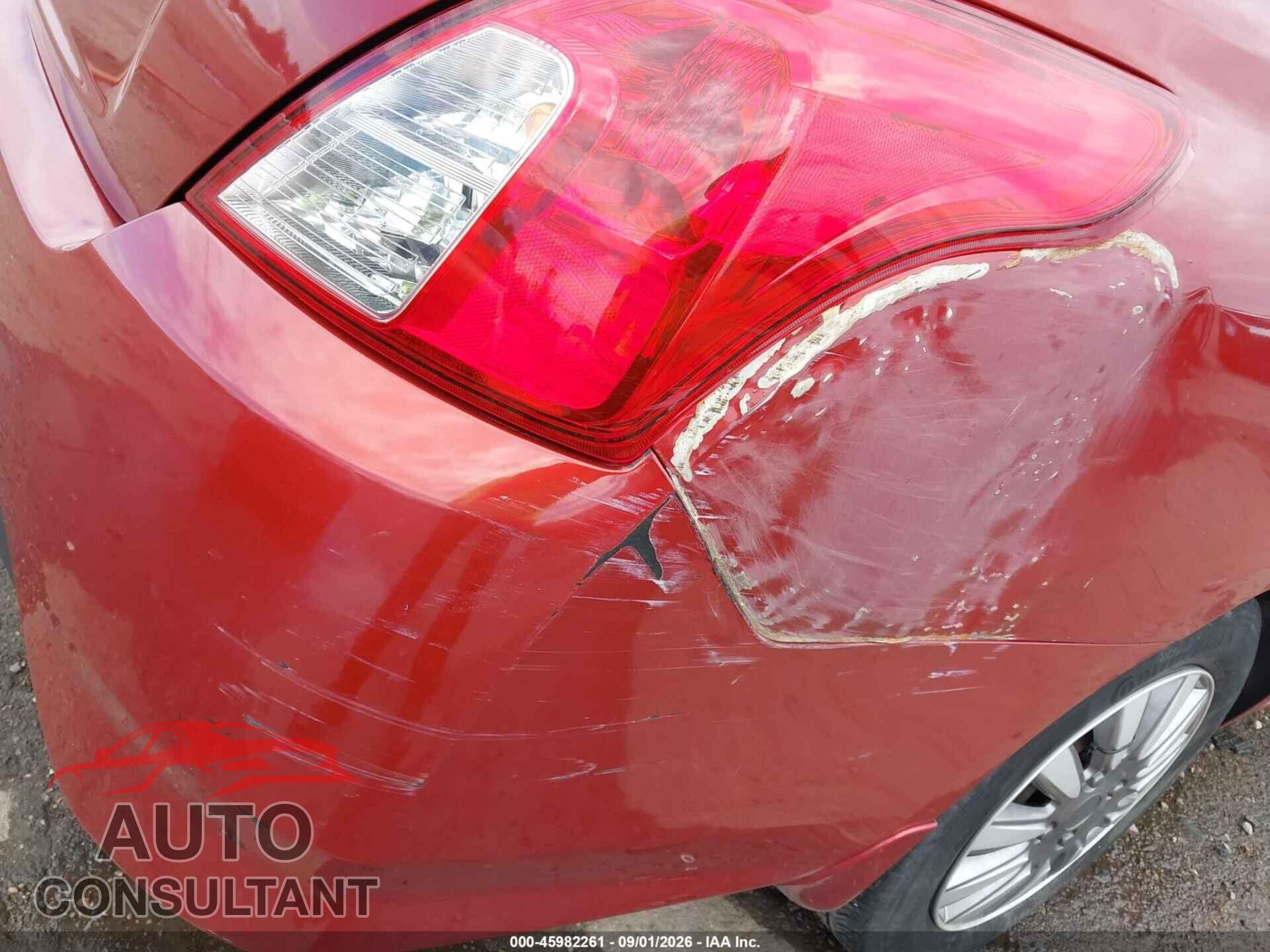 NISSAN VERSA 2019 - 3N1CN7AP3KL867937