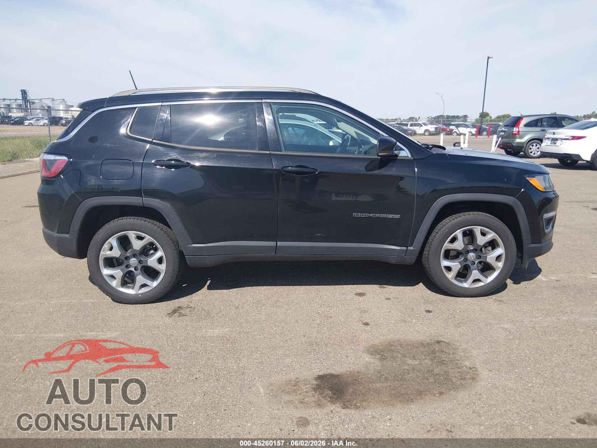 JEEP COMPASS 2018 - 3C4NJDCB5JT231908