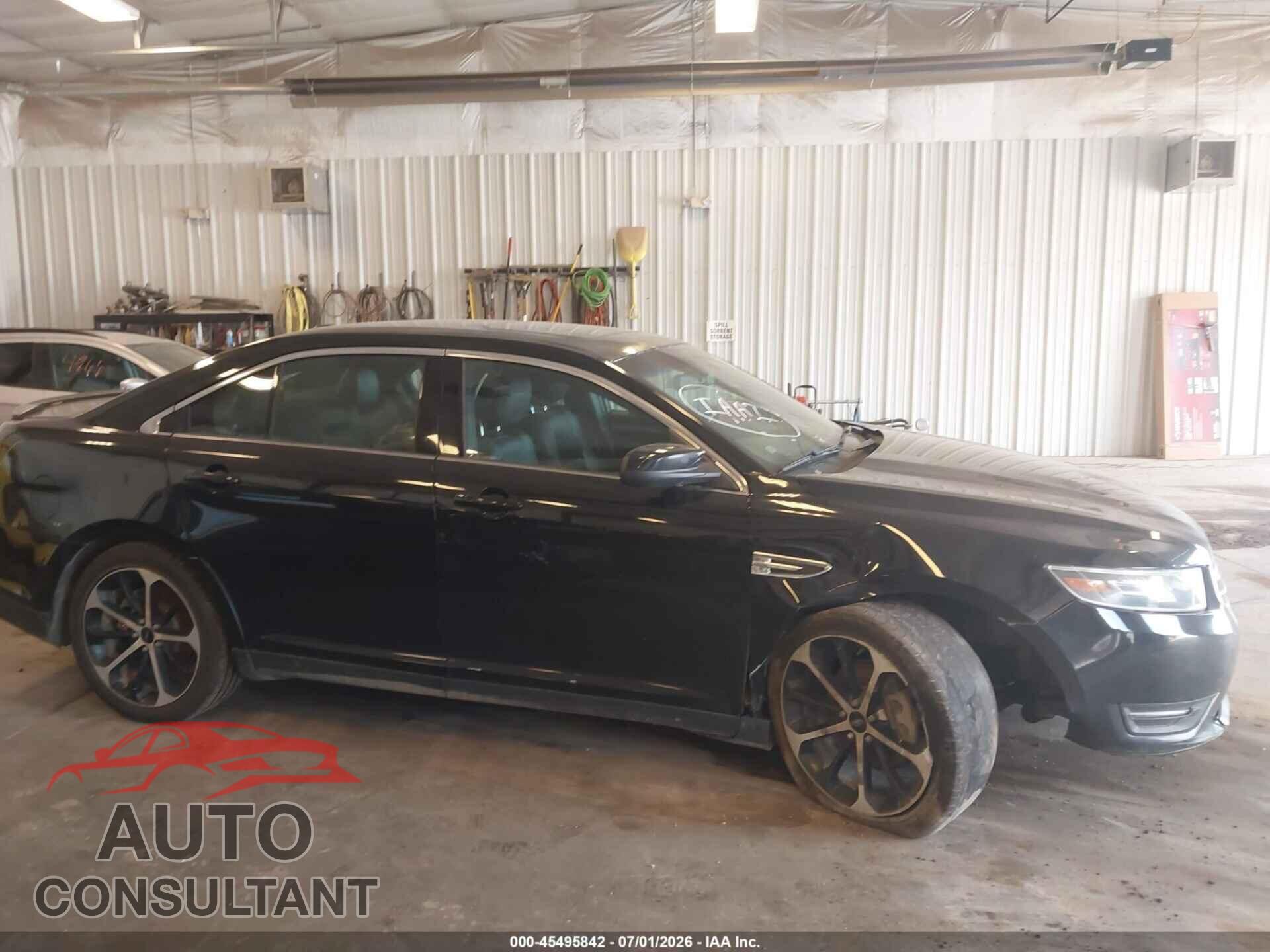 FORD TAURUS 2016 - 1FAHP2E83GG131634