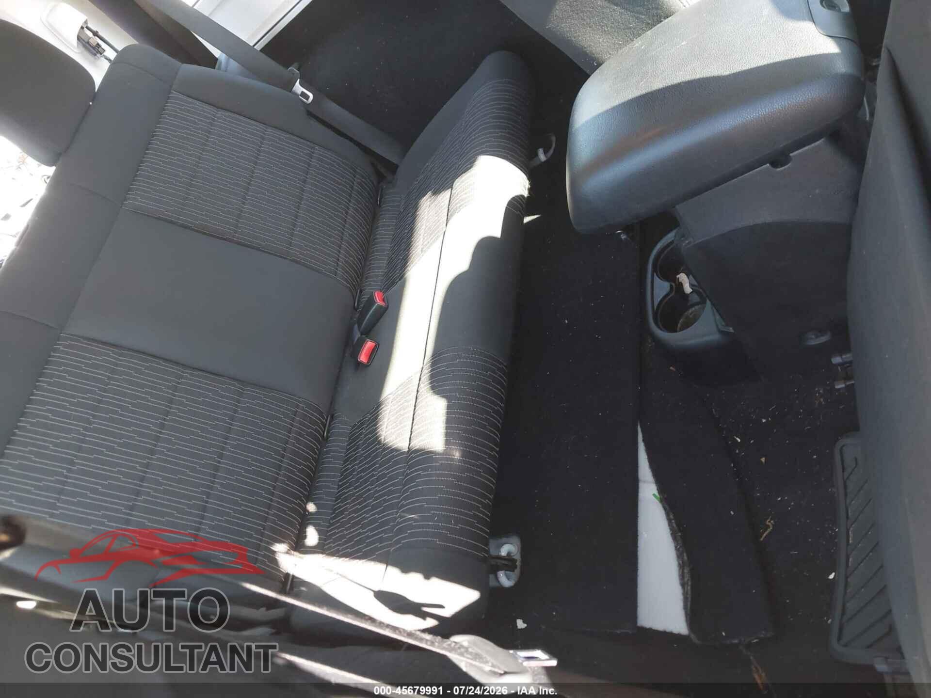 JEEP WRANGLER 2011 - 1J4AA2D17BL629024