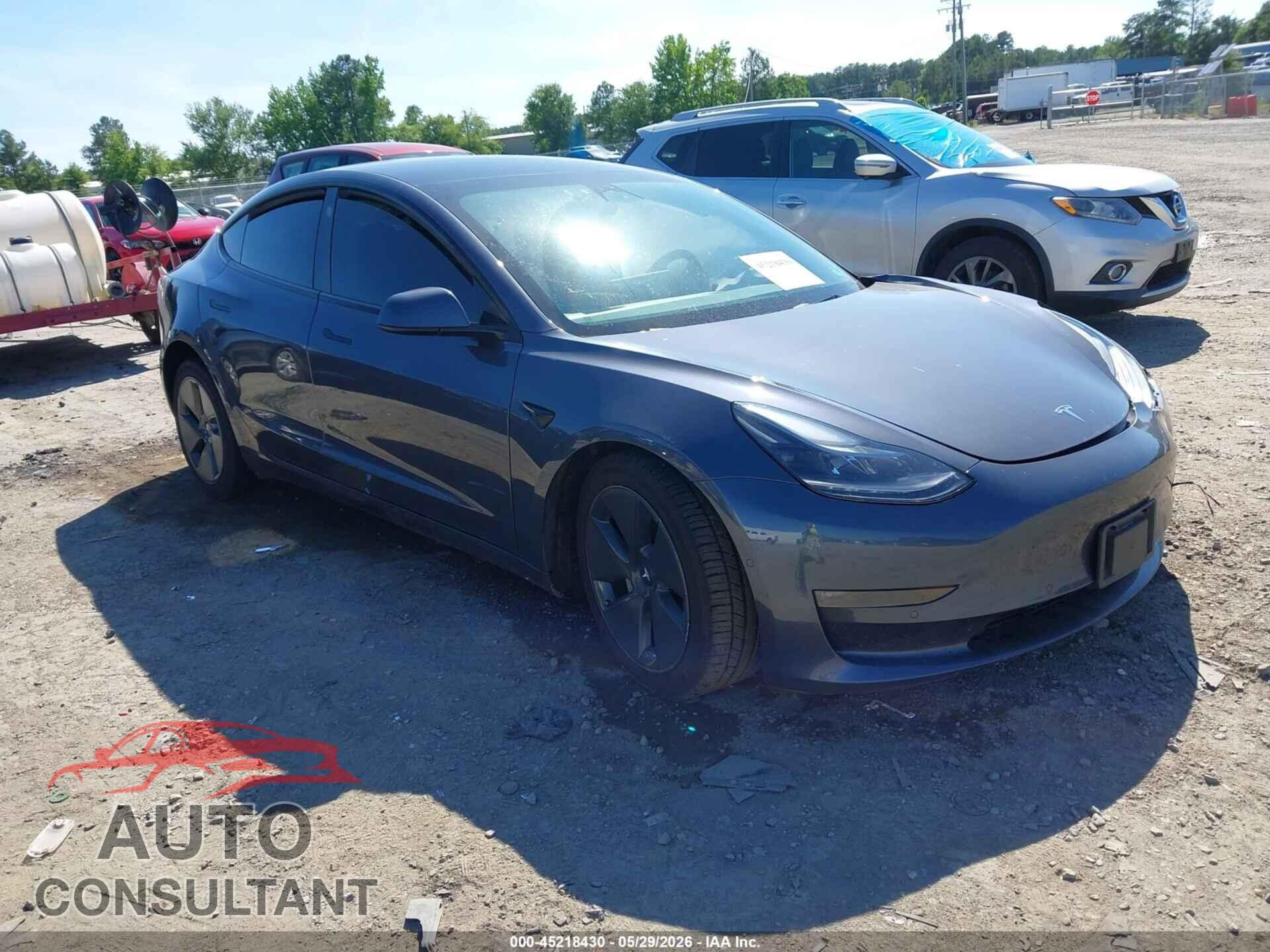 TESLA MODEL 3 2022 - 5YJ3E1EB3NF168903
