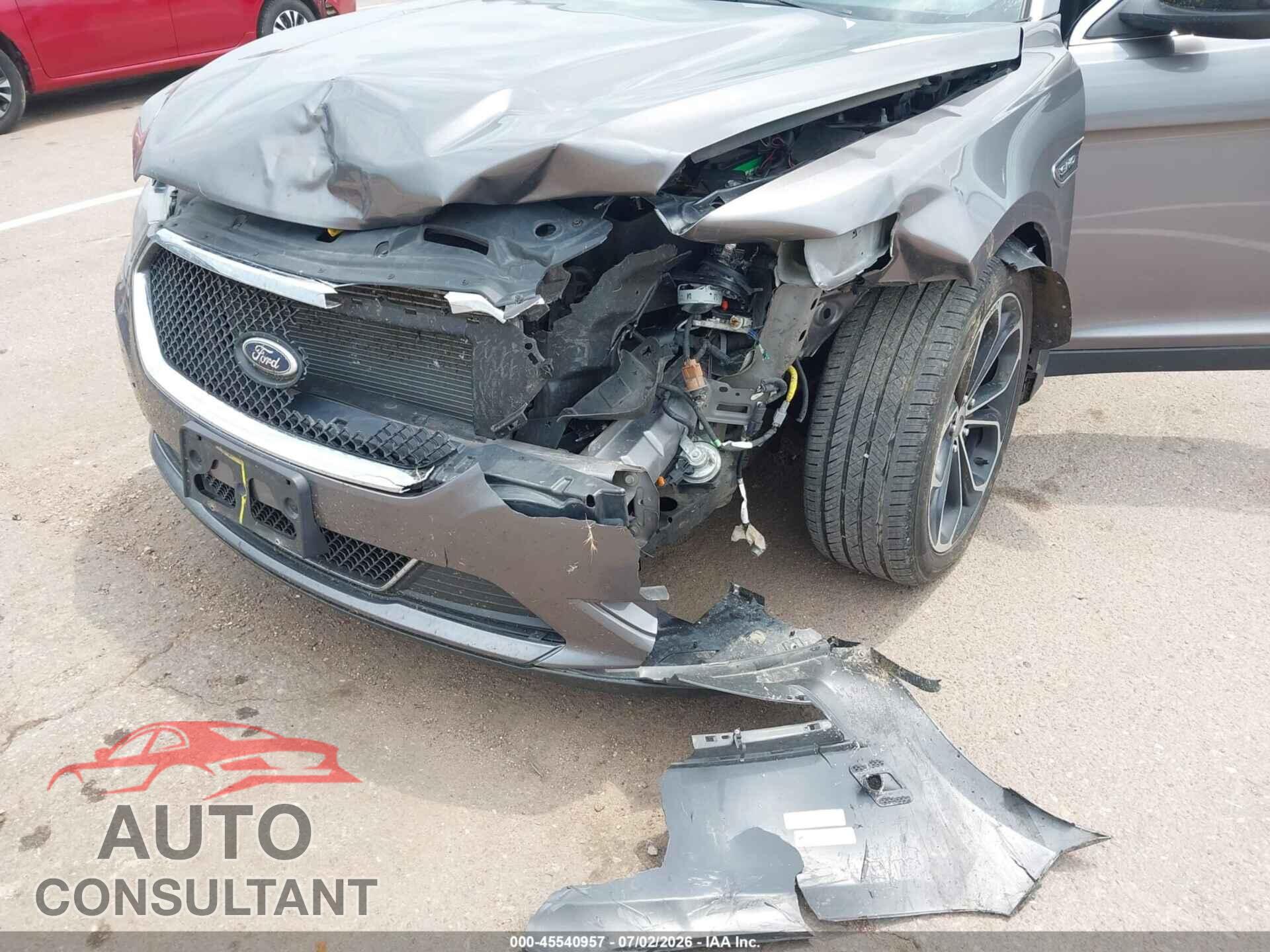 FORD TAURUS 2013 - 1FAHP2KT8DG155805