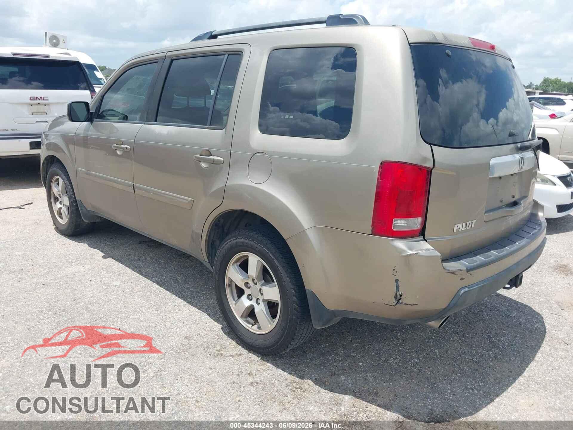 HONDA PILOT 2011 - 5FNYF3H57BB022732