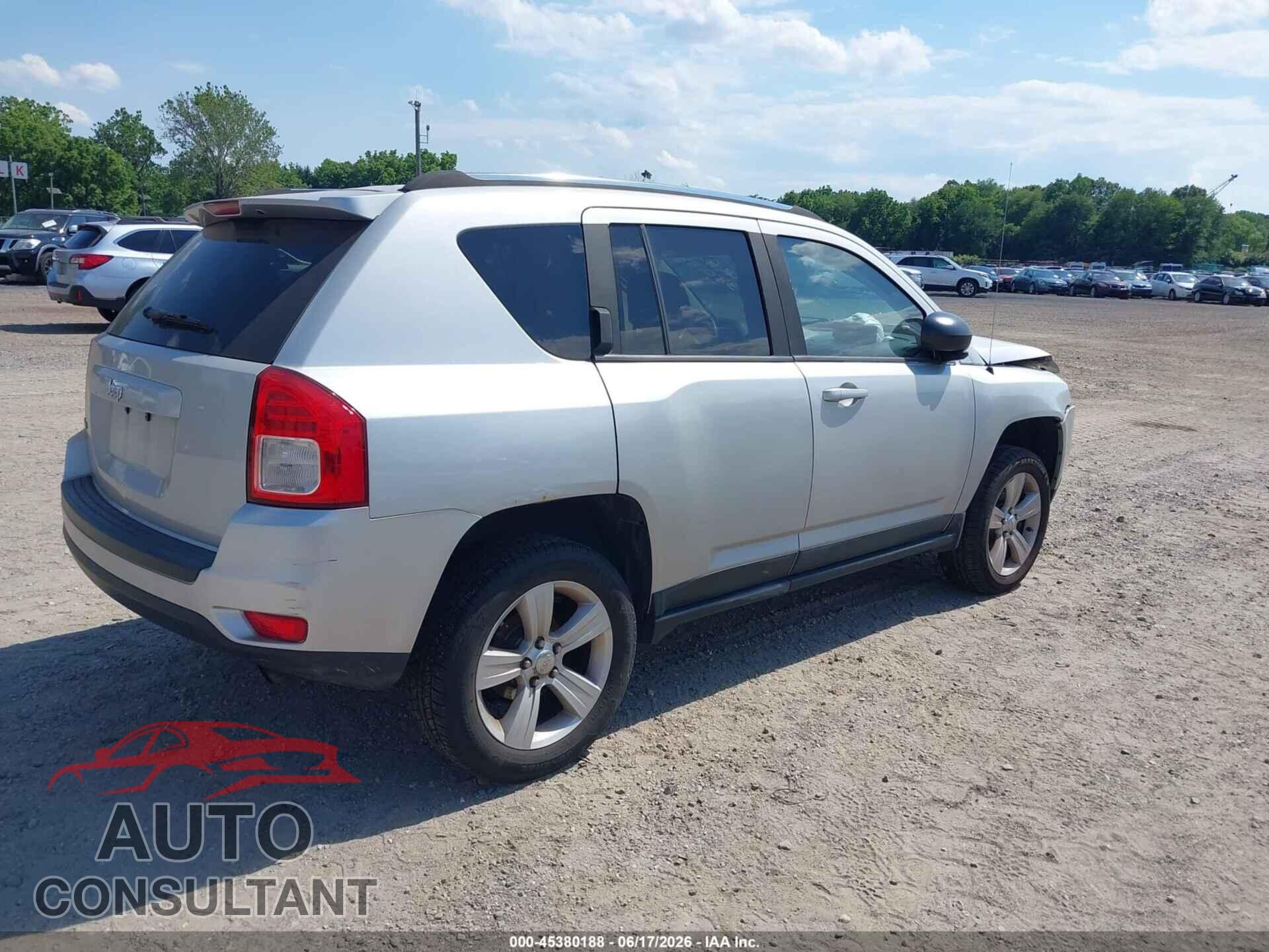 JEEP COMPASS 2011 - 1J4NF1FB5BD193464