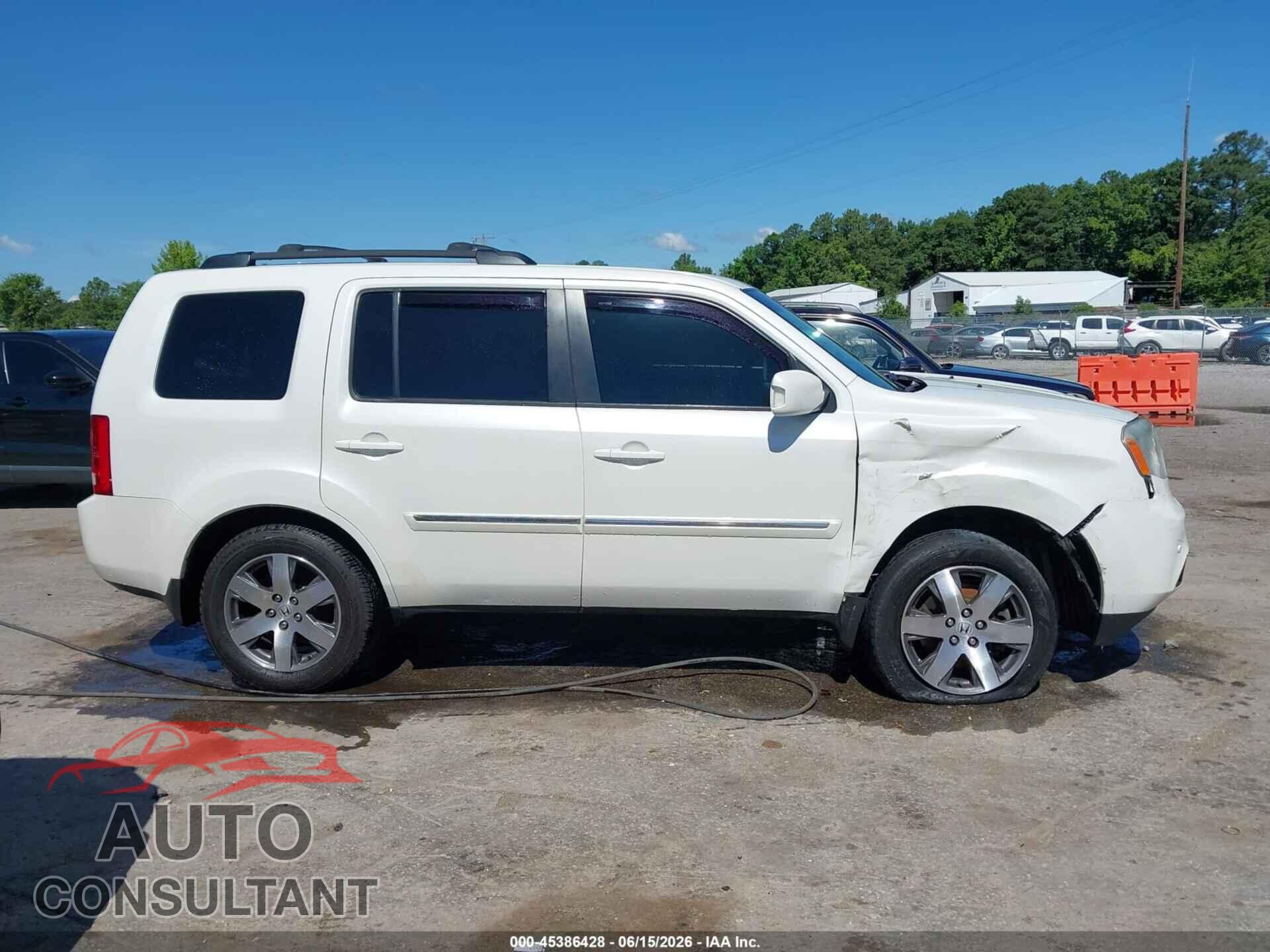 HONDA PILOT 2014 - 5FNYF4H9XEB007784