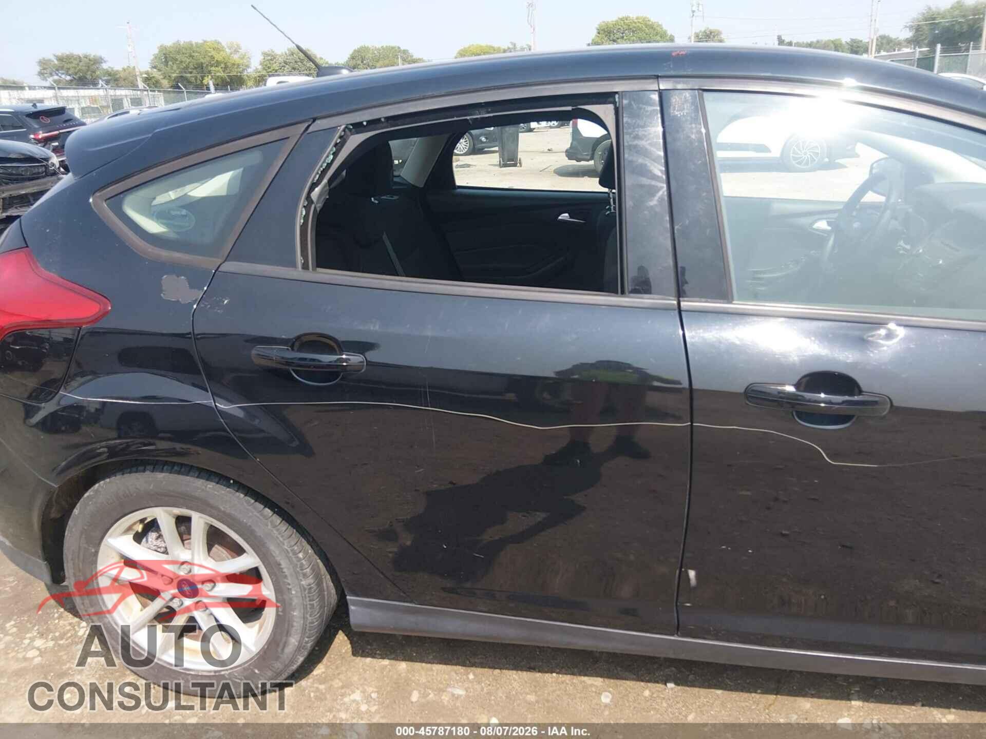 FORD FOCUS 2016 - 1FADP3KE3GL211070