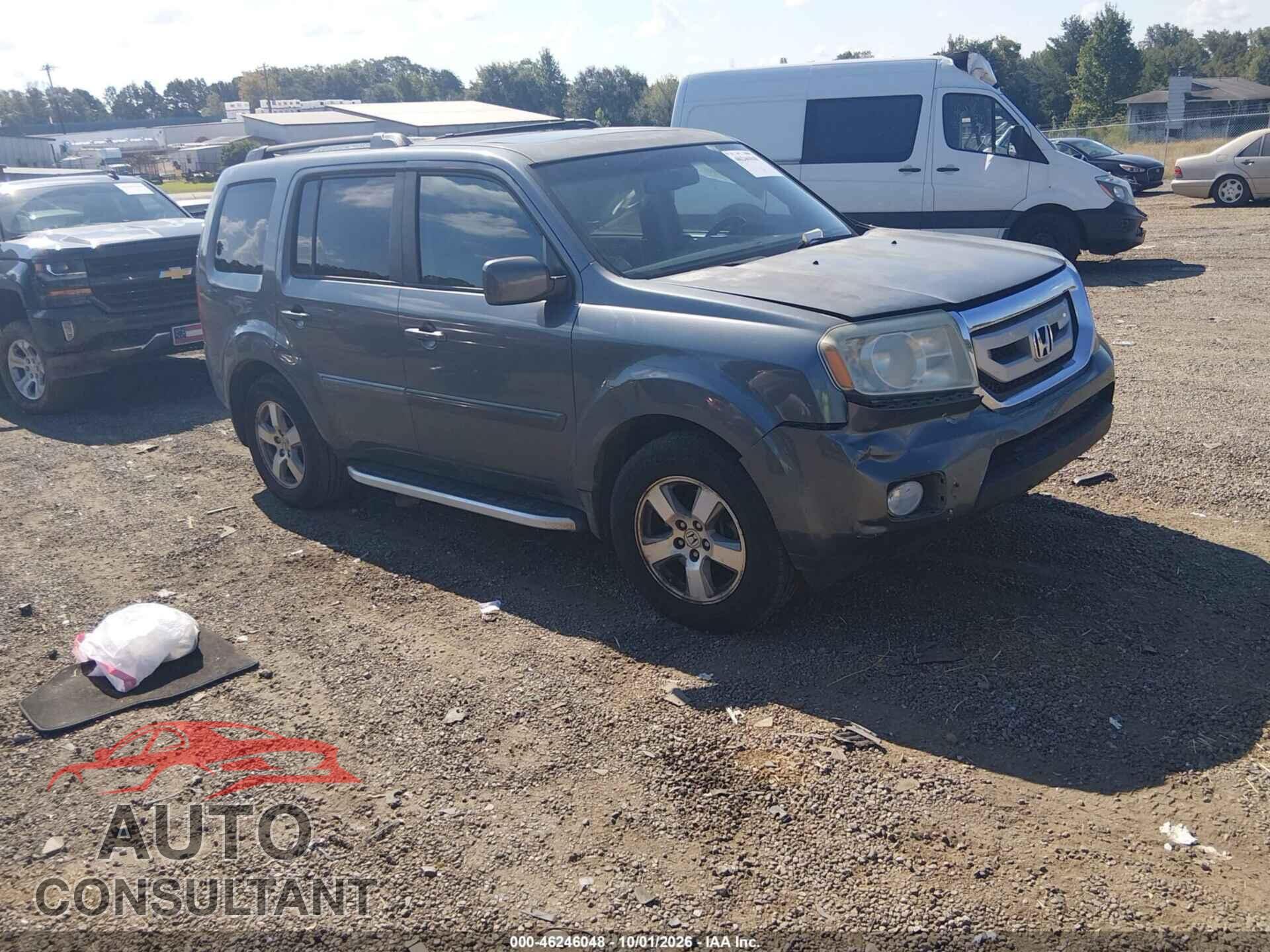 HONDA PILOT 2011 - 5FNYF4H63BB022645