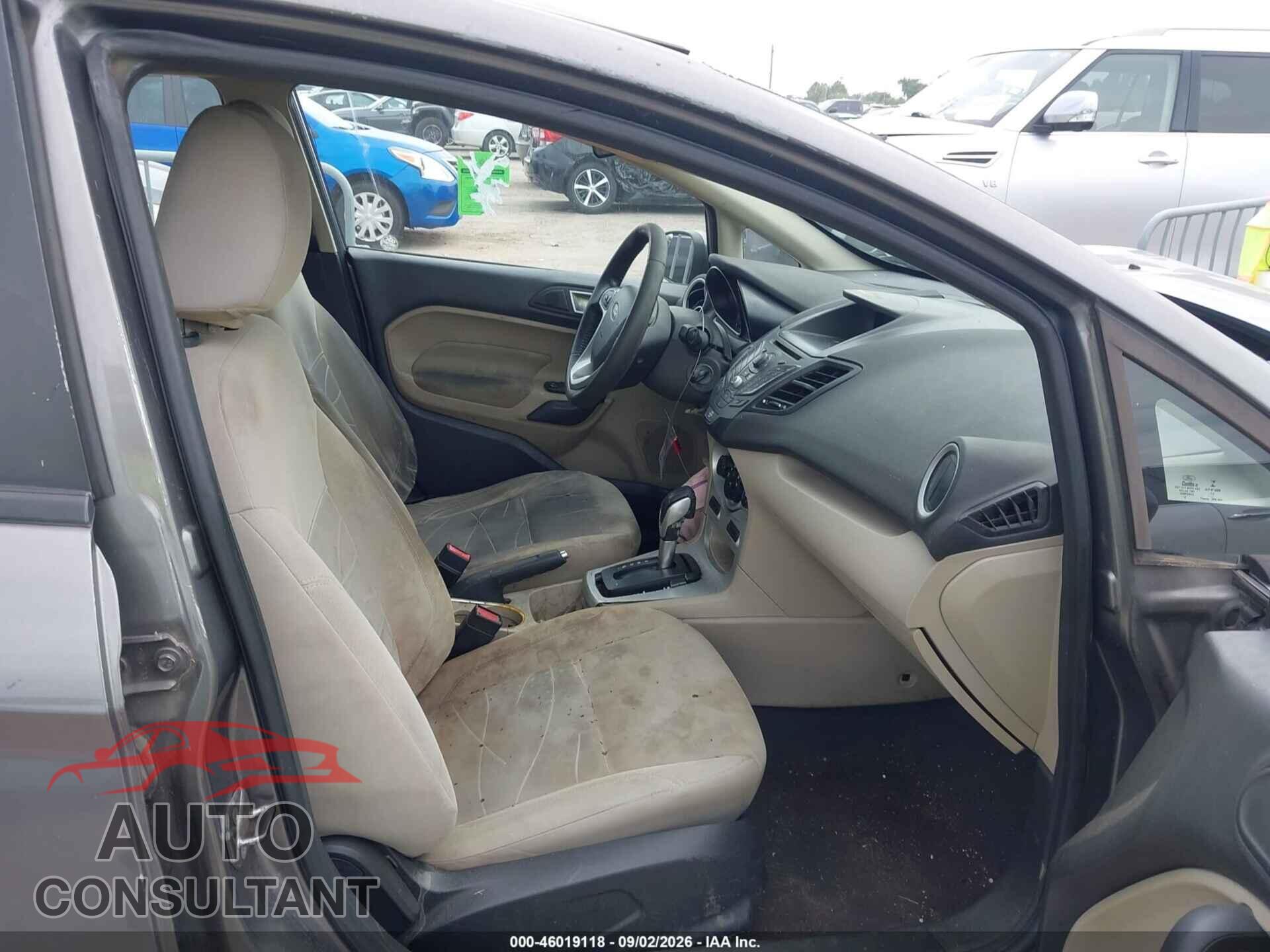 FORD FIESTA 2014 - 3FADP4EJ4EM128564