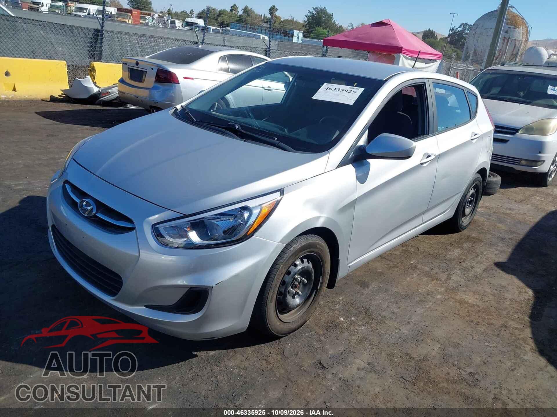 HYUNDAI ACCENT 2015 - KMHCT5AE1FU227173