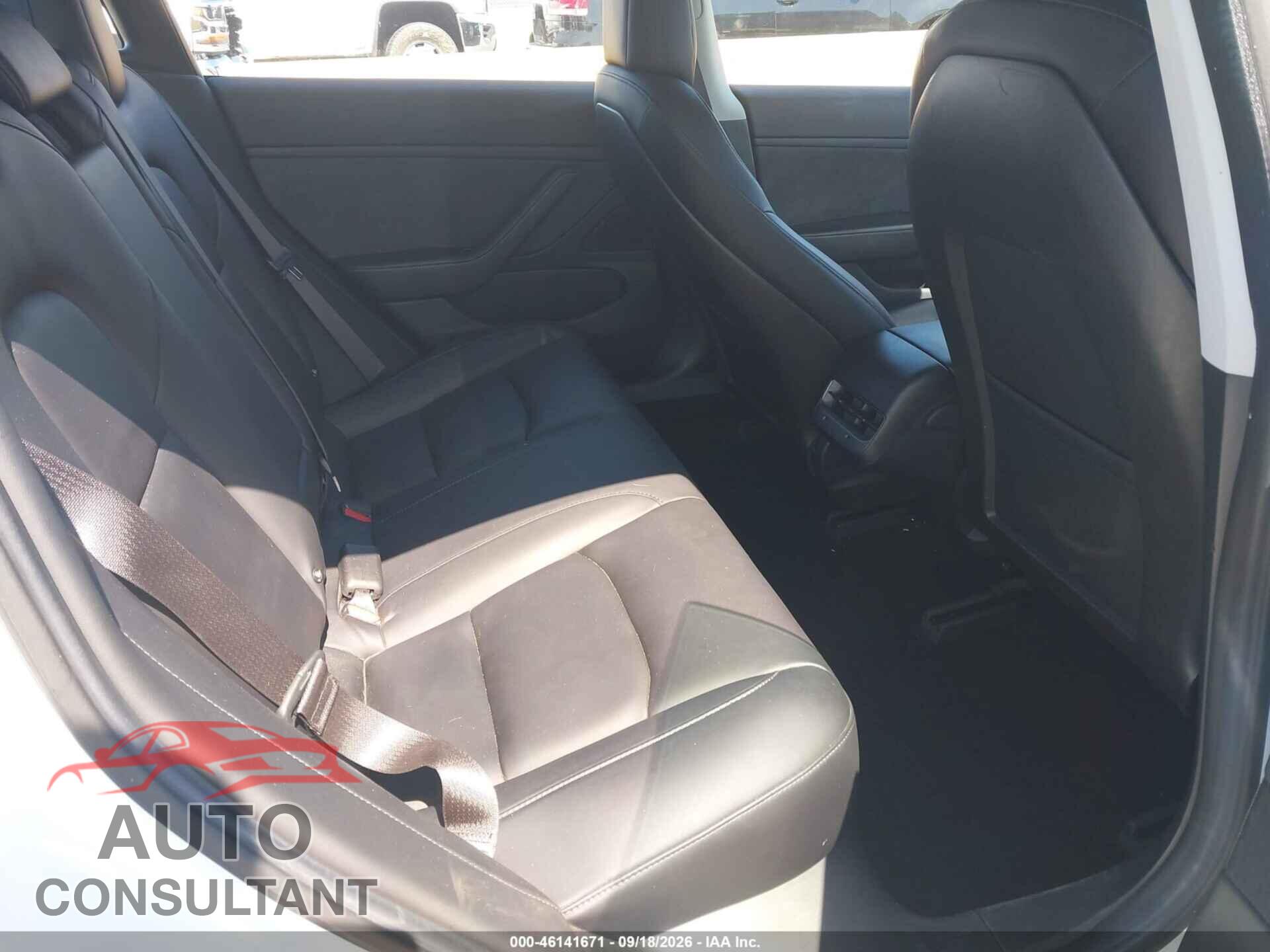 TESLA MODEL 3 2018 - 5YJ3E1EBXJF066976