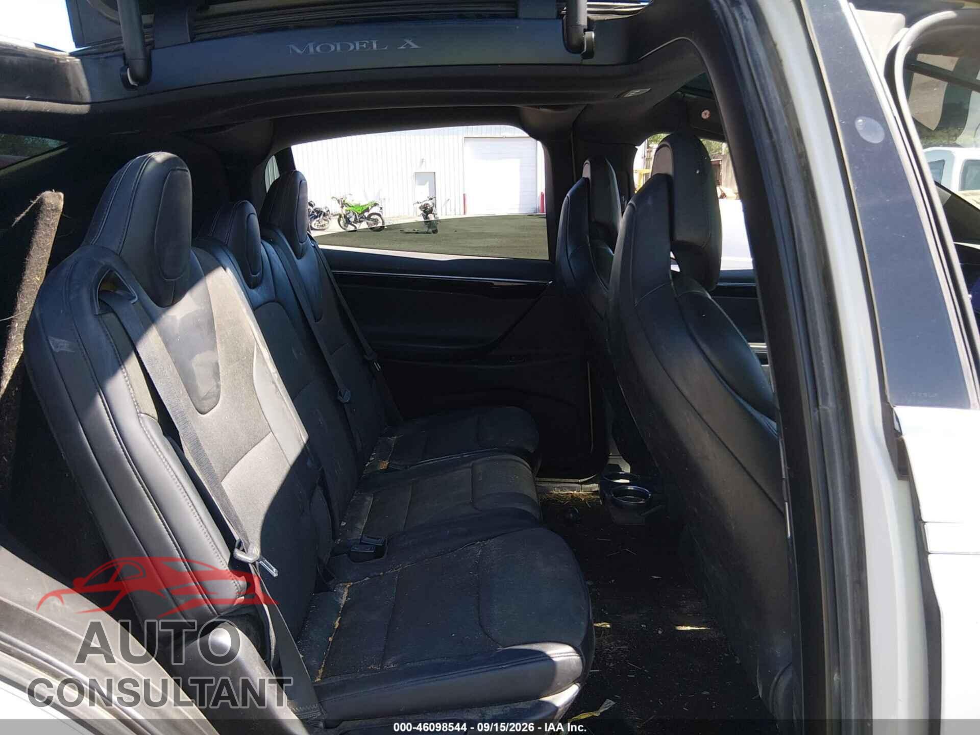 TESLA MODEL X 2017 - 5YJXCDE28HF077199