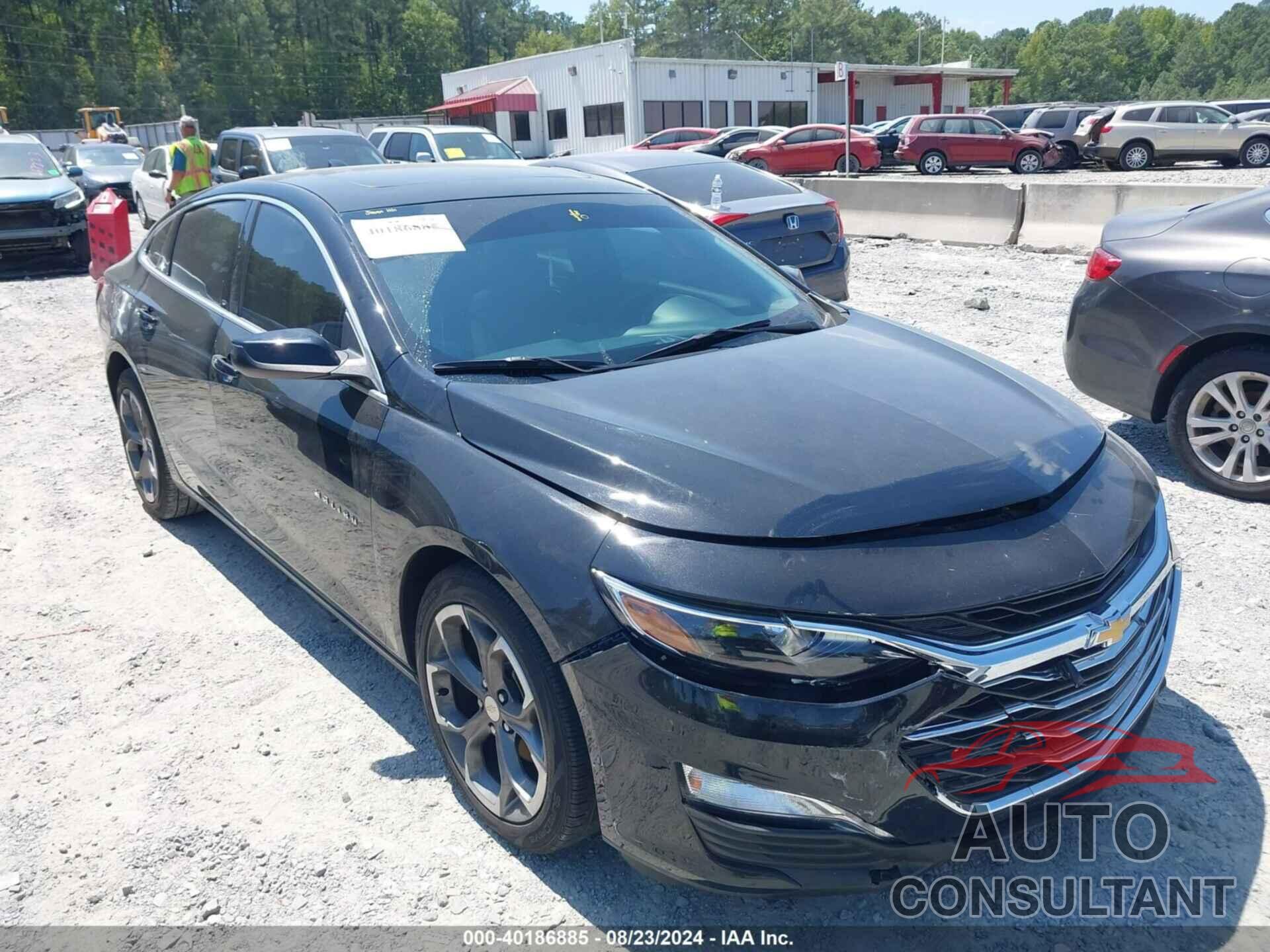 CHEVROLET MALIBU 2021 - 1G1ZD5ST4MF025849